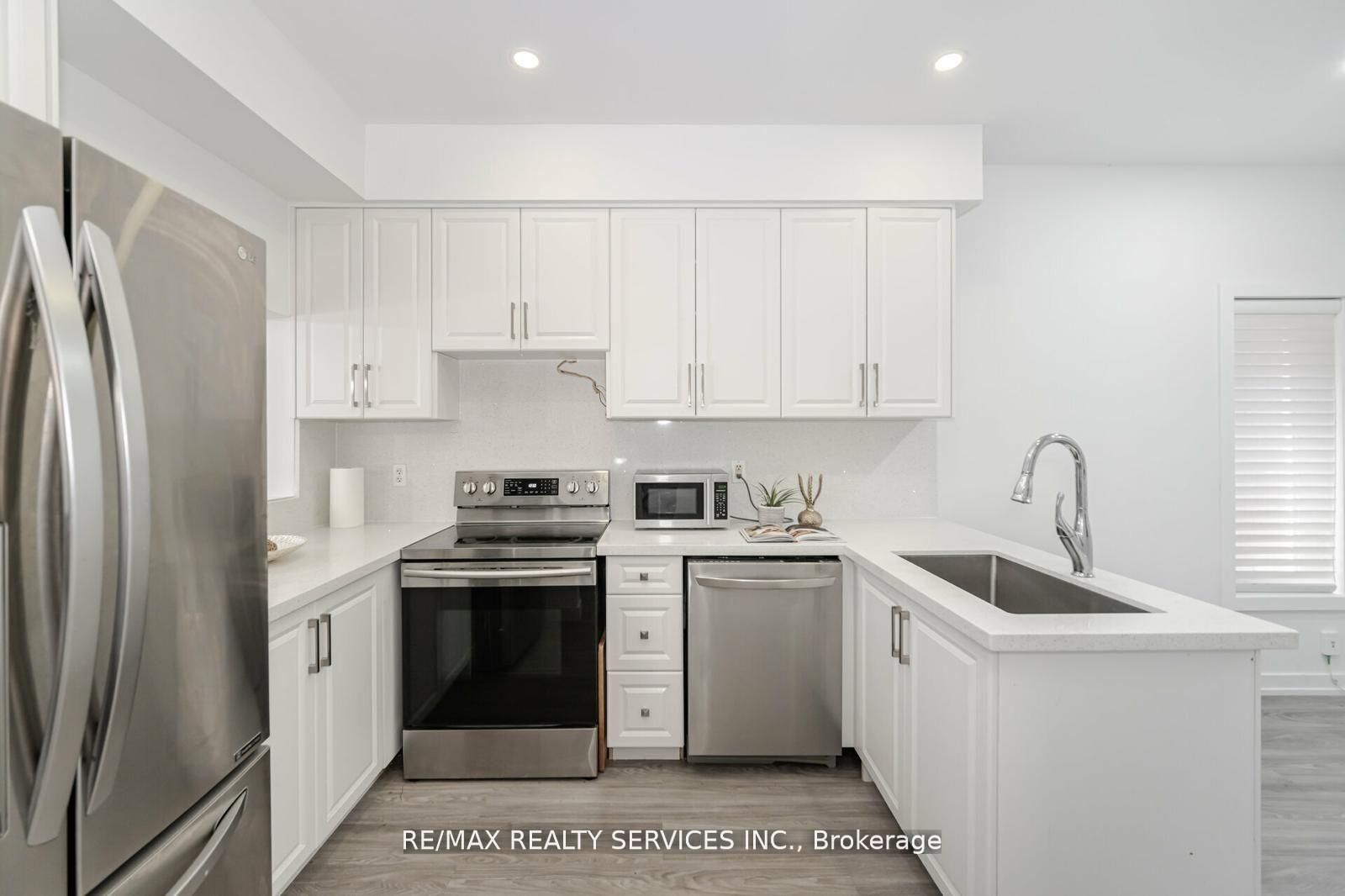 17 Dawes Road Property Photo 10