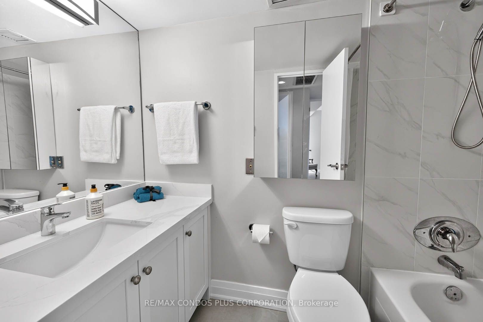 1400 Dixie Road 601 Property Photo 16