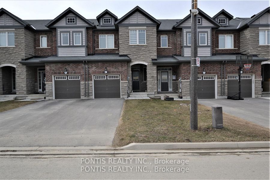 47 Phyllis Drive Property Photo 1