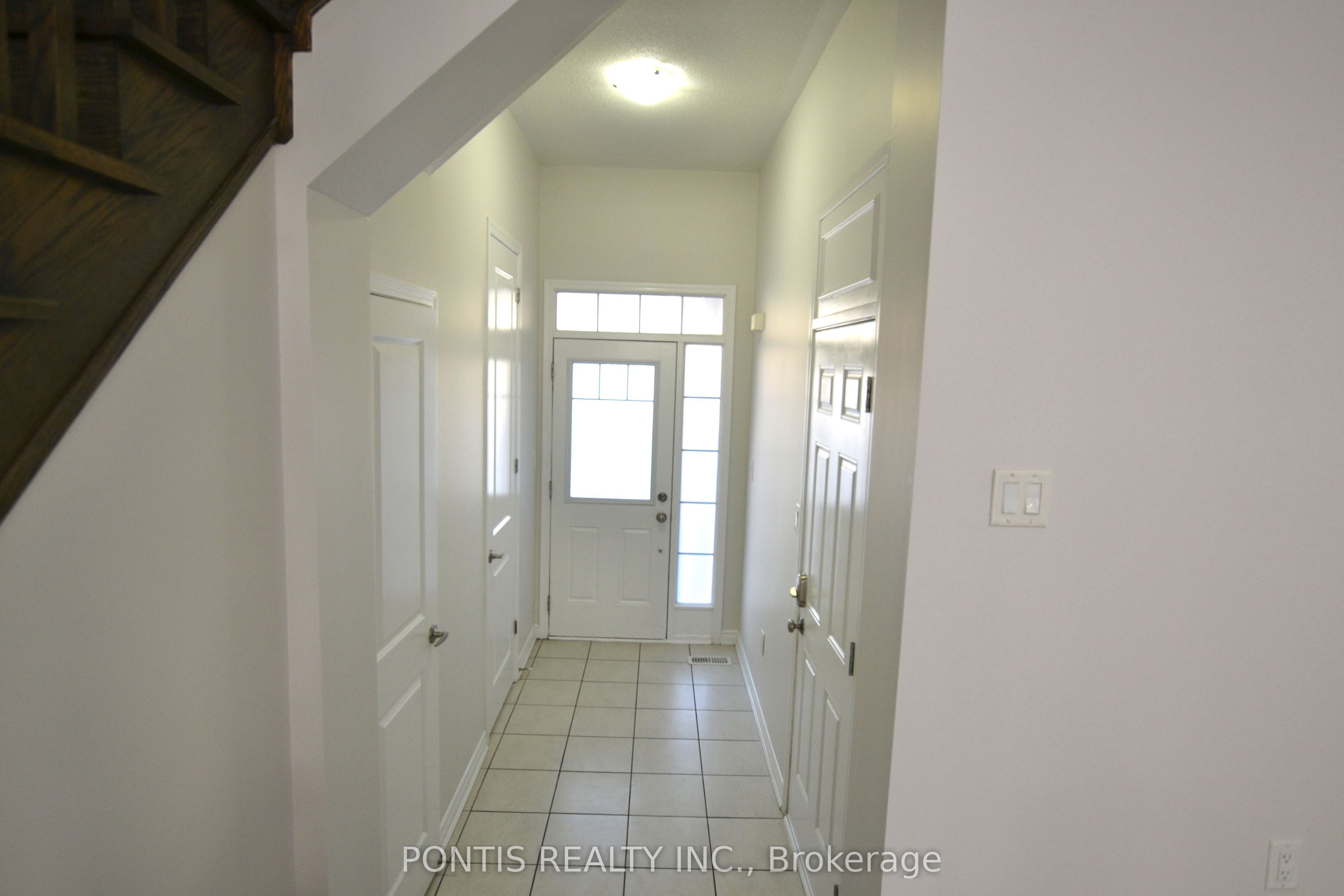 47 Phyllis Drive Property Photo 3