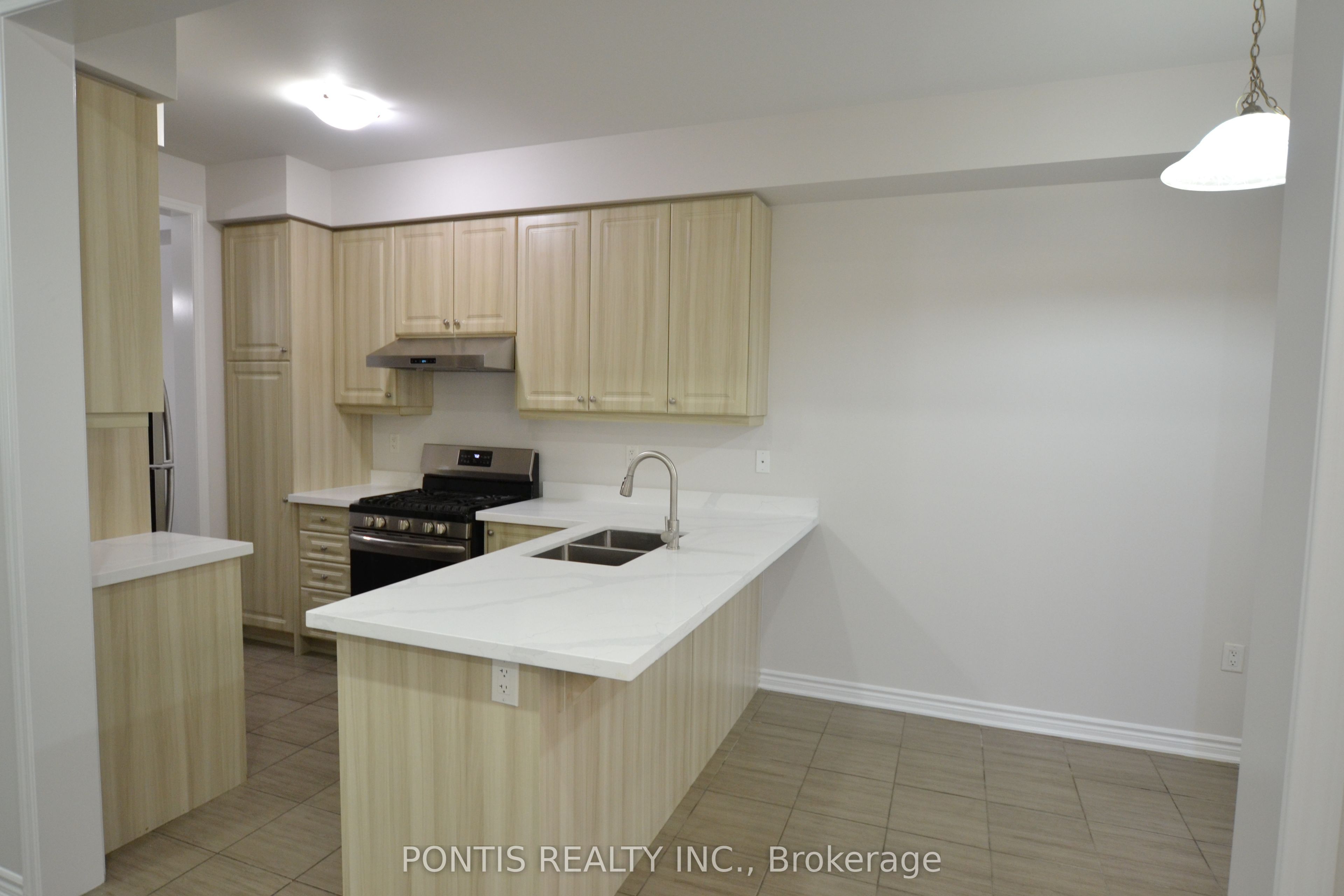 47 Phyllis Drive Property Photo 13