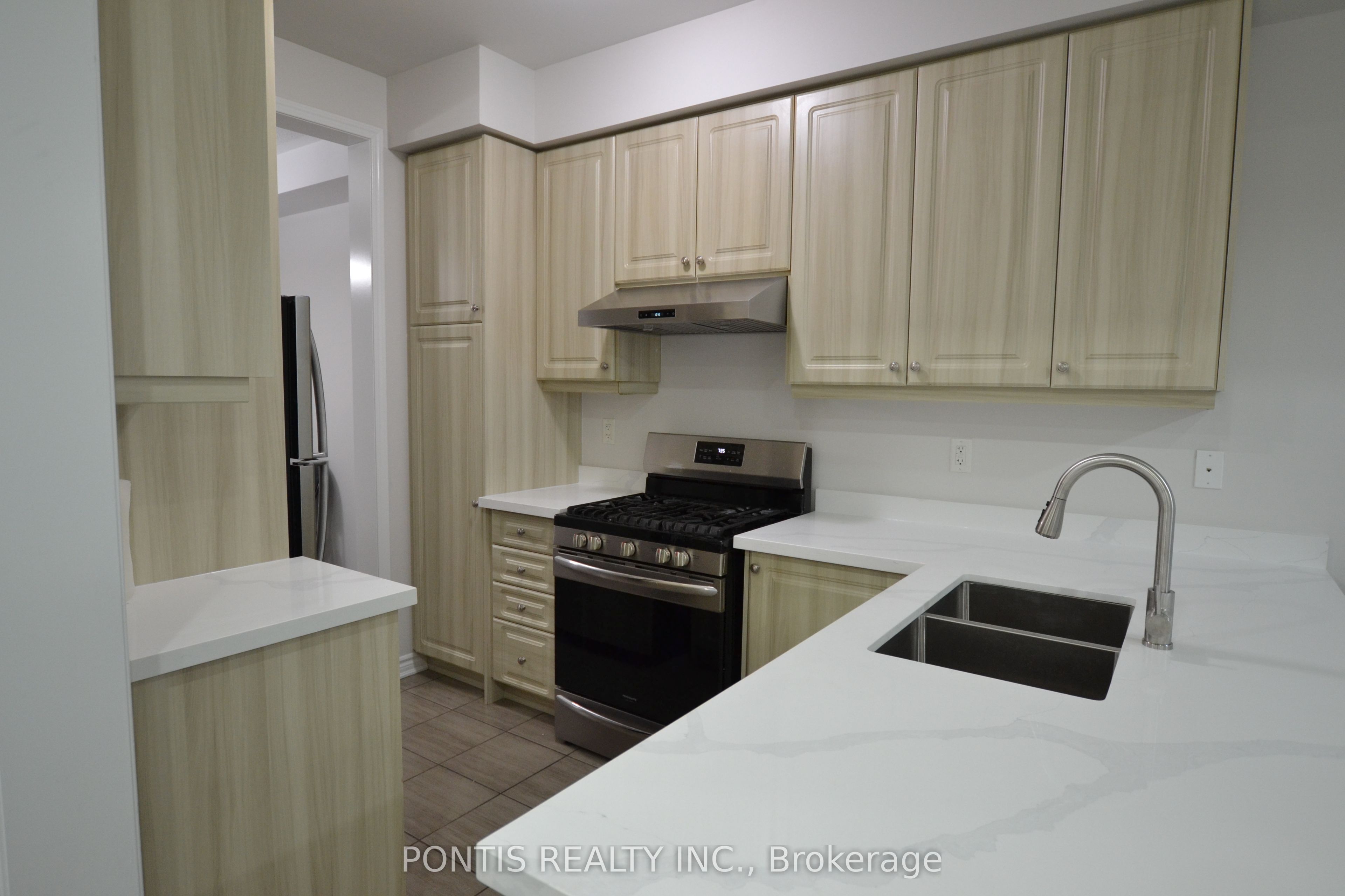 47 Phyllis Drive Property Photo 15