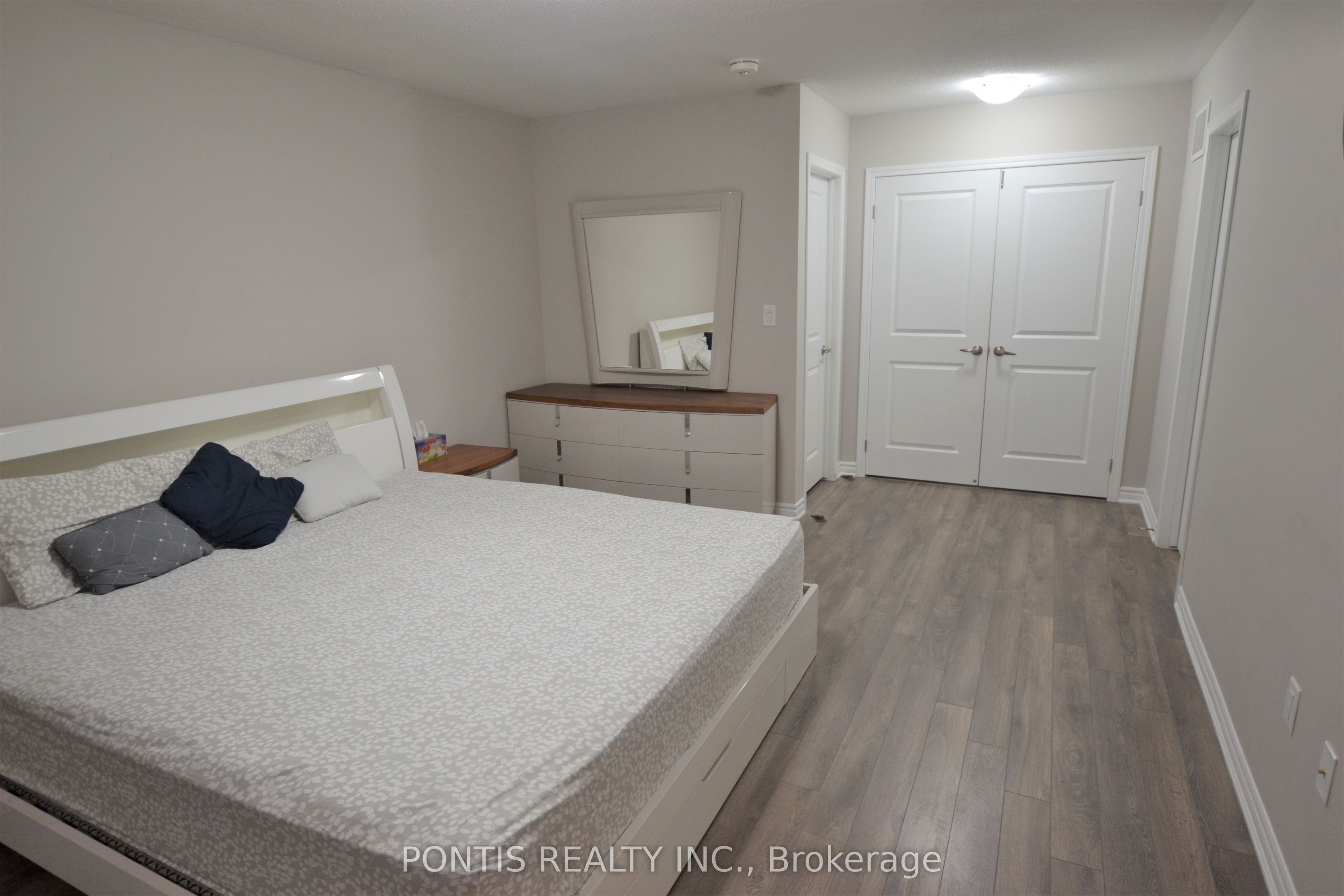 47 Phyllis Drive Property Photo 20