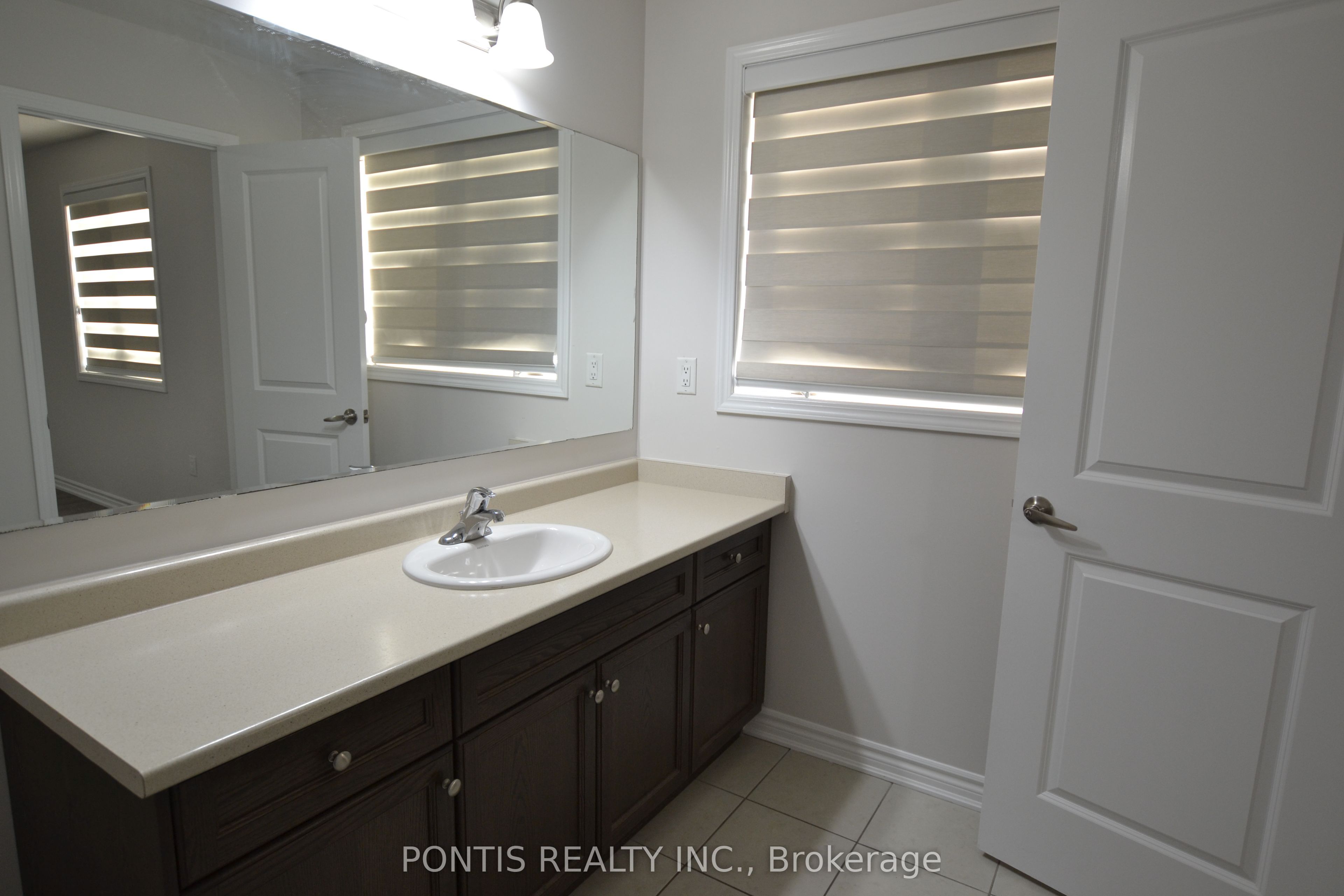 47 Phyllis Drive Property Photo 24