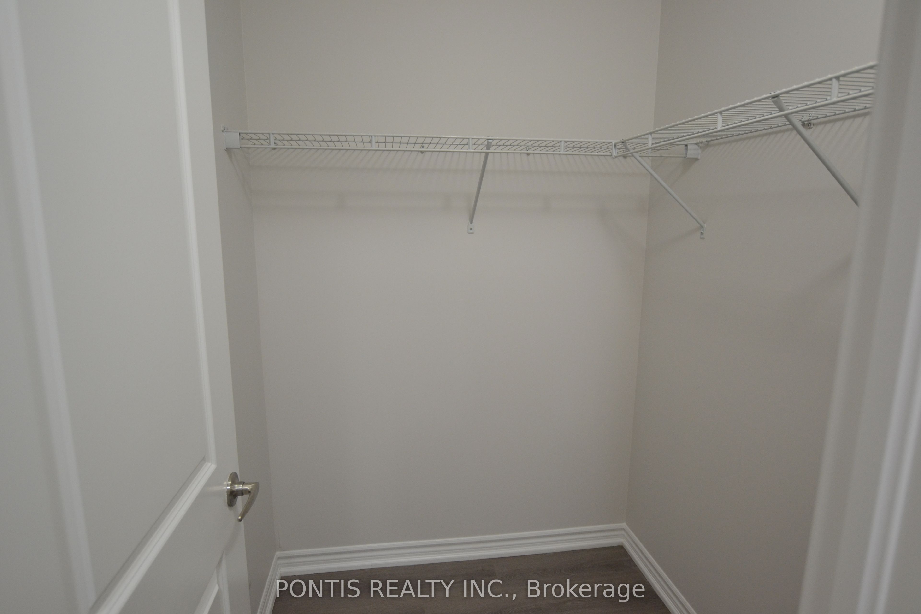 47 Phyllis Drive Property Photo 26