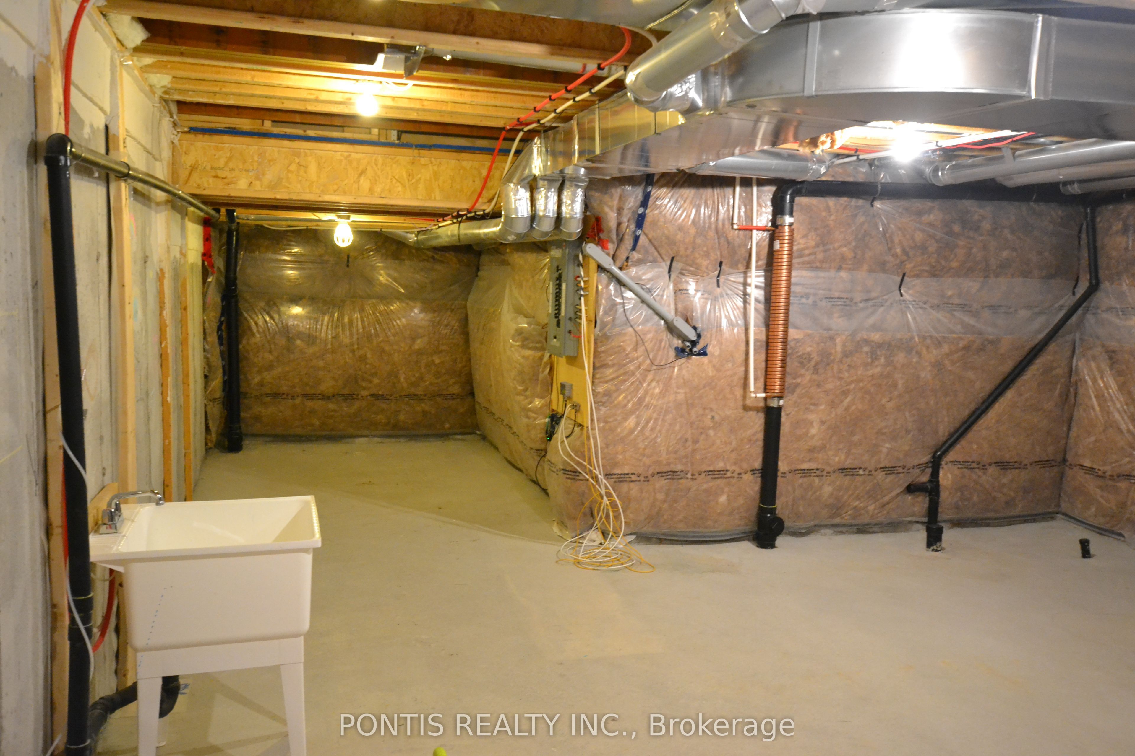 47 Phyllis Drive Property Photo 40