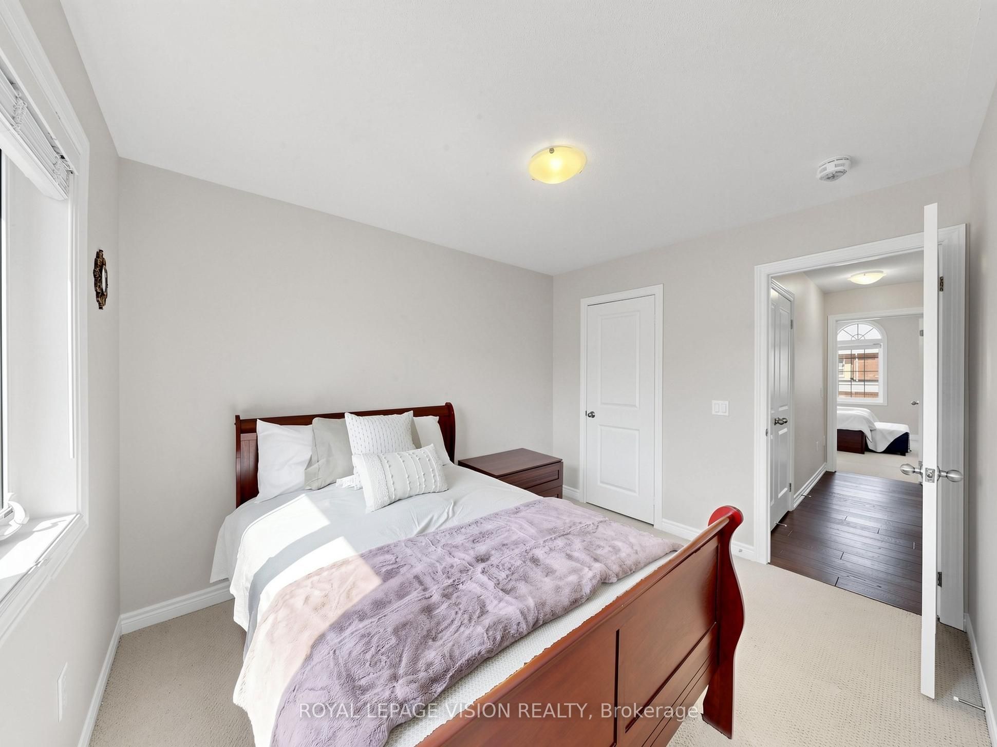 24 Pennycross Crescent Property Photo 17