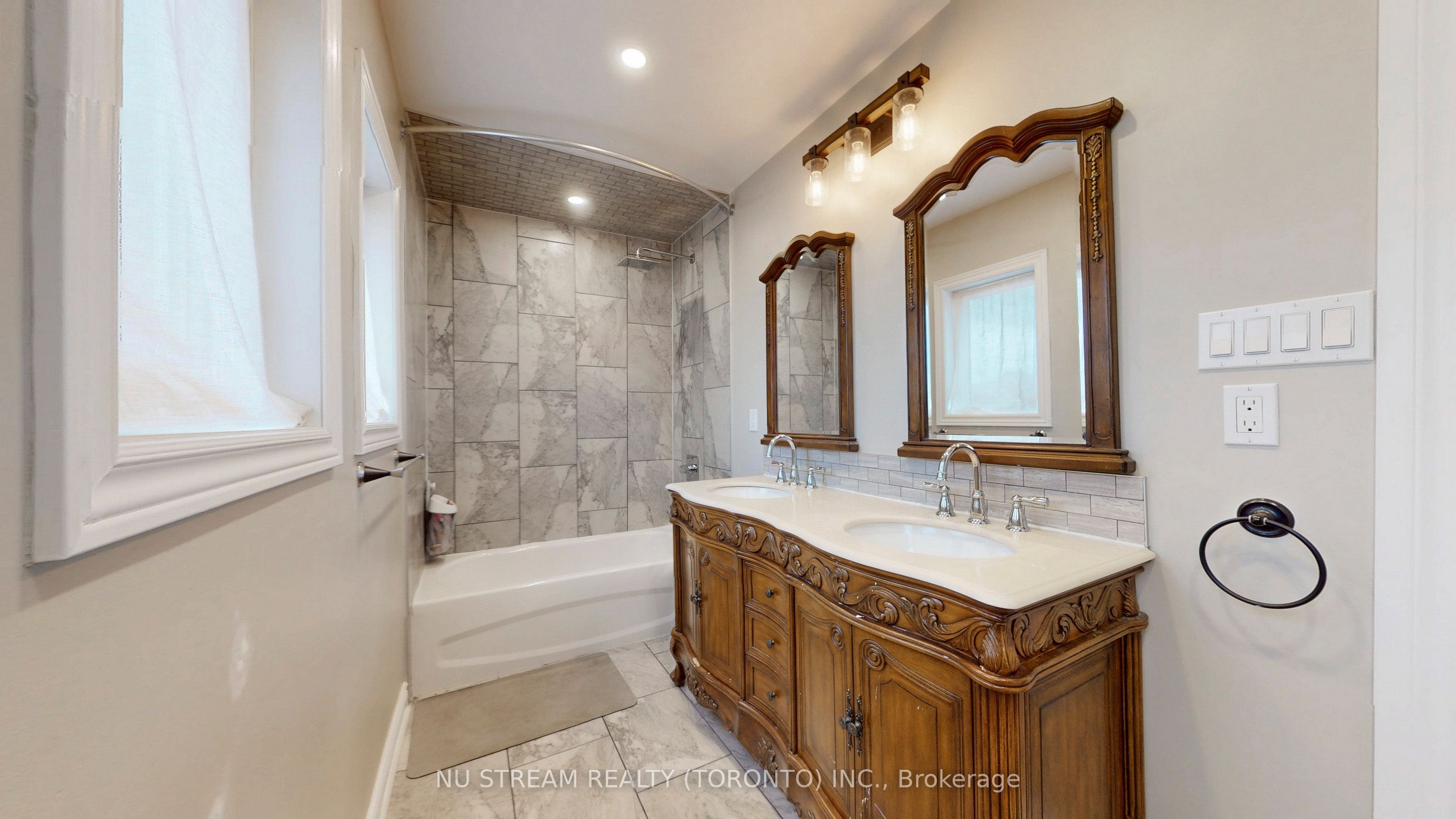 3926 Hazelridge Road Property Photo 31