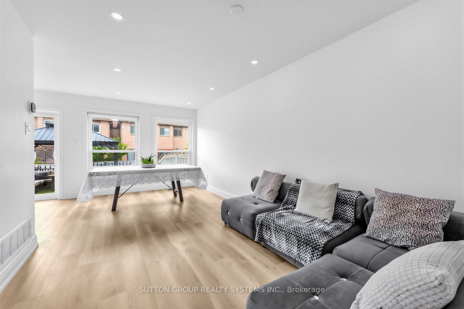 51 Gilgorm Road Property Photo 6