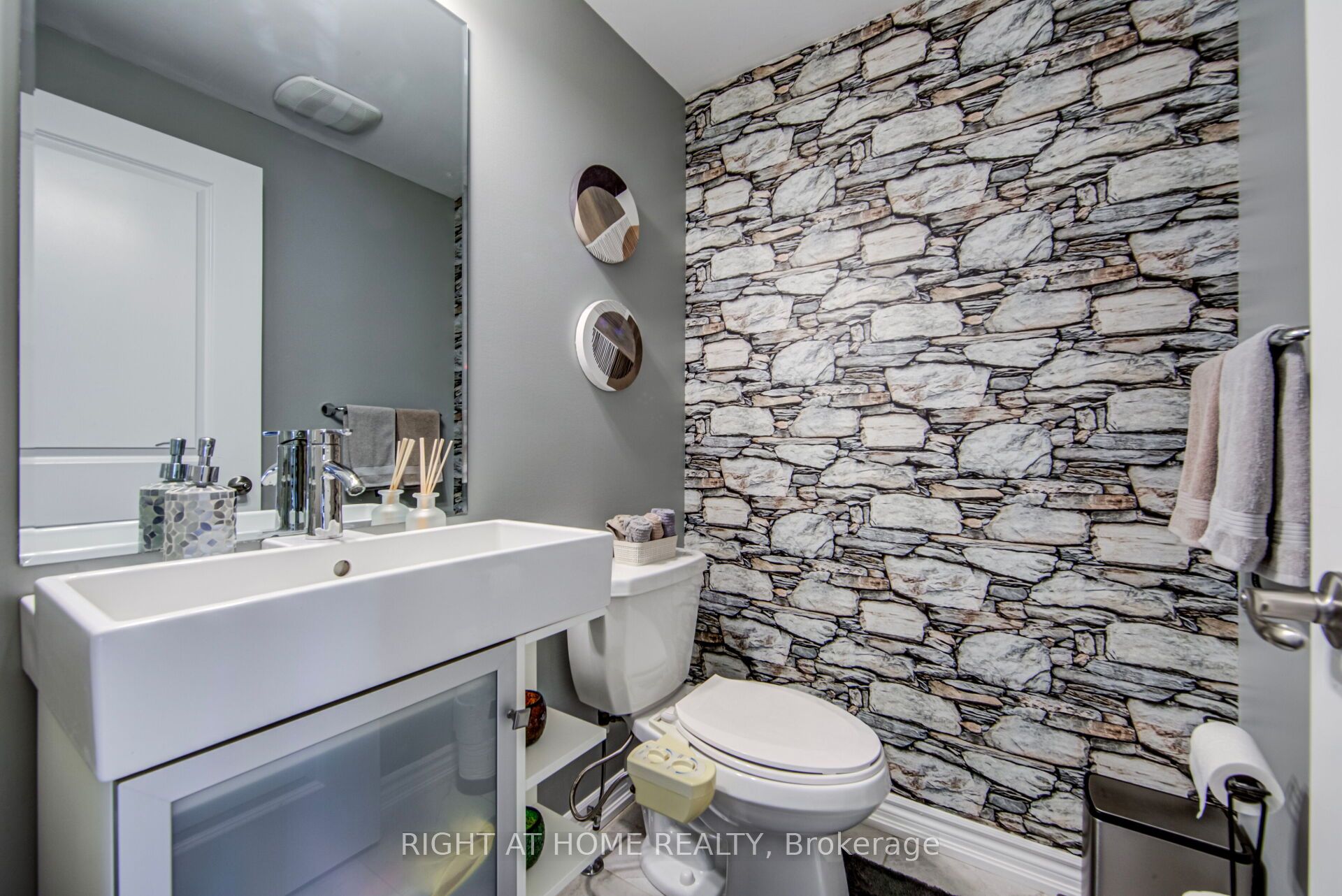 143 Toucan Trail Property Photo 39