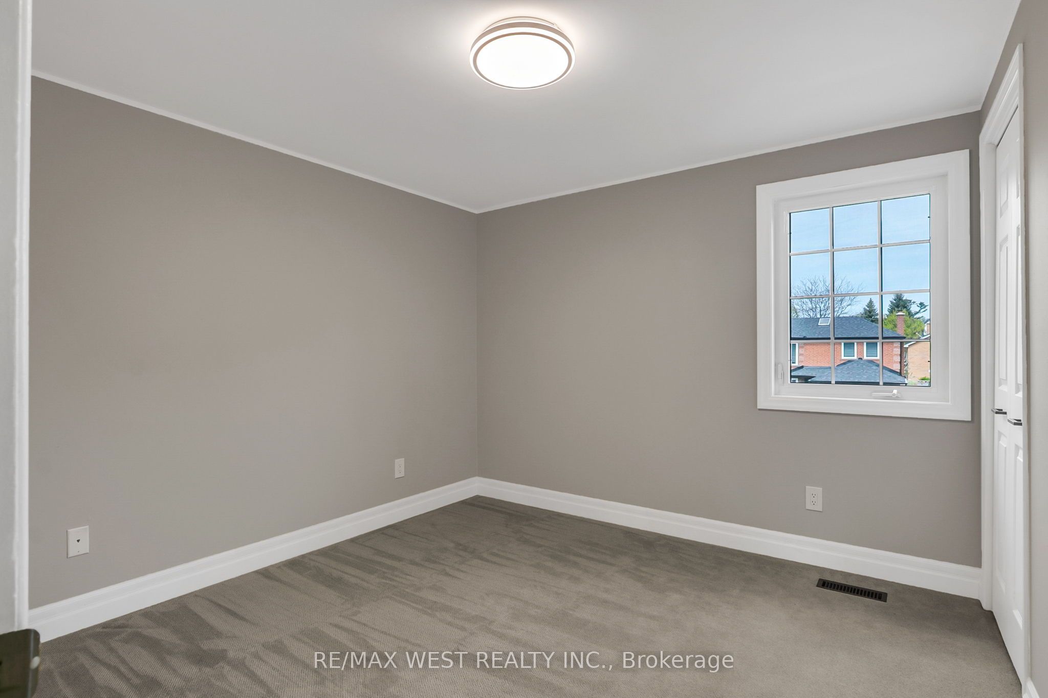 930 Maramis Court Property Photo 33