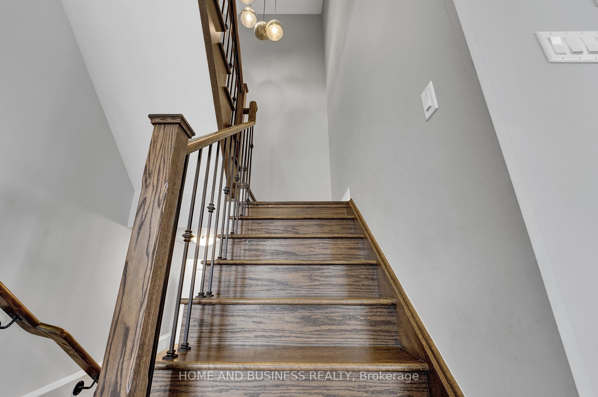 1275 Raspberry Terrace Property Photo 24
