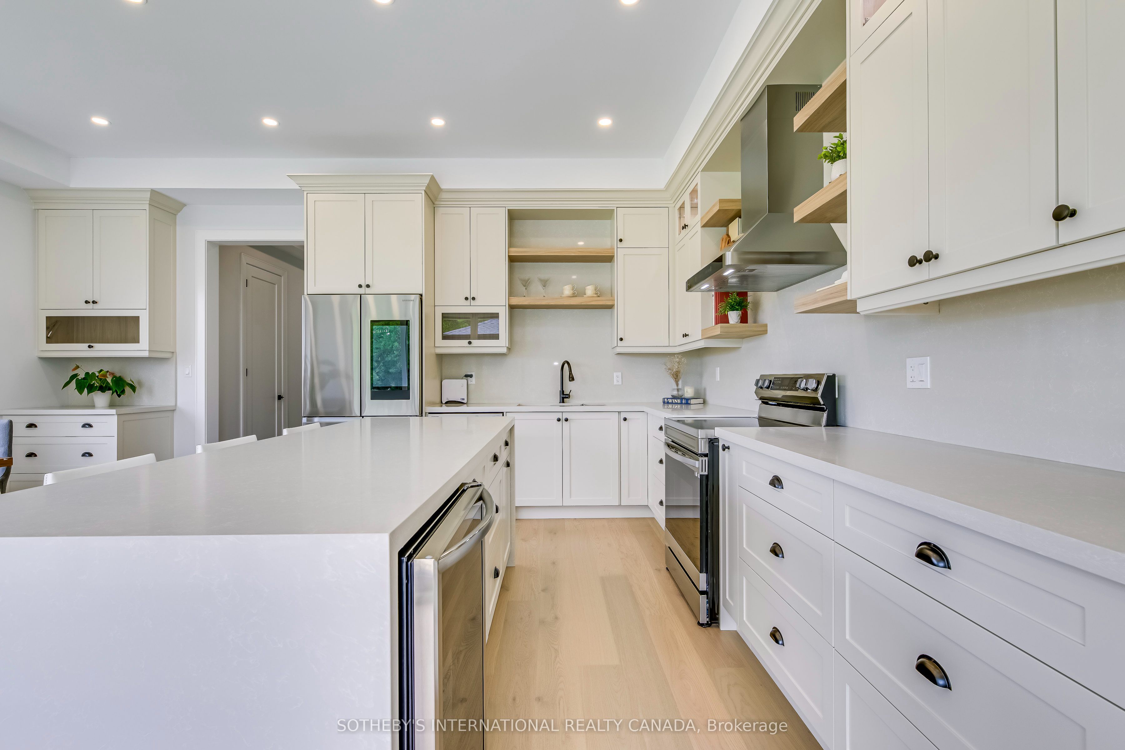 797 First Street Property Photo 12
