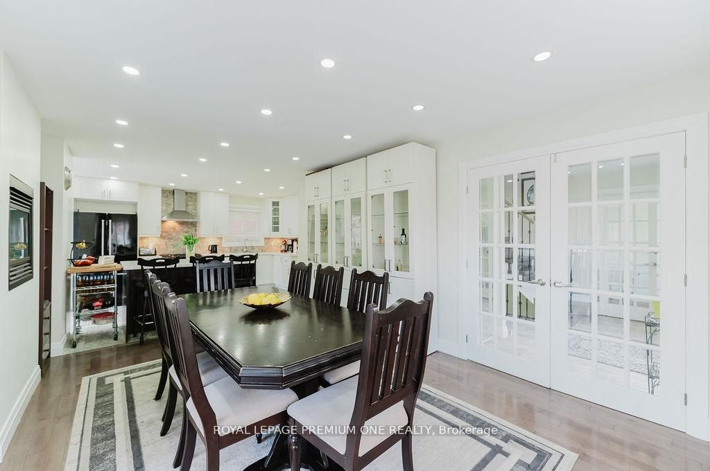 25 Sir Lancelot Court Property Photo 12