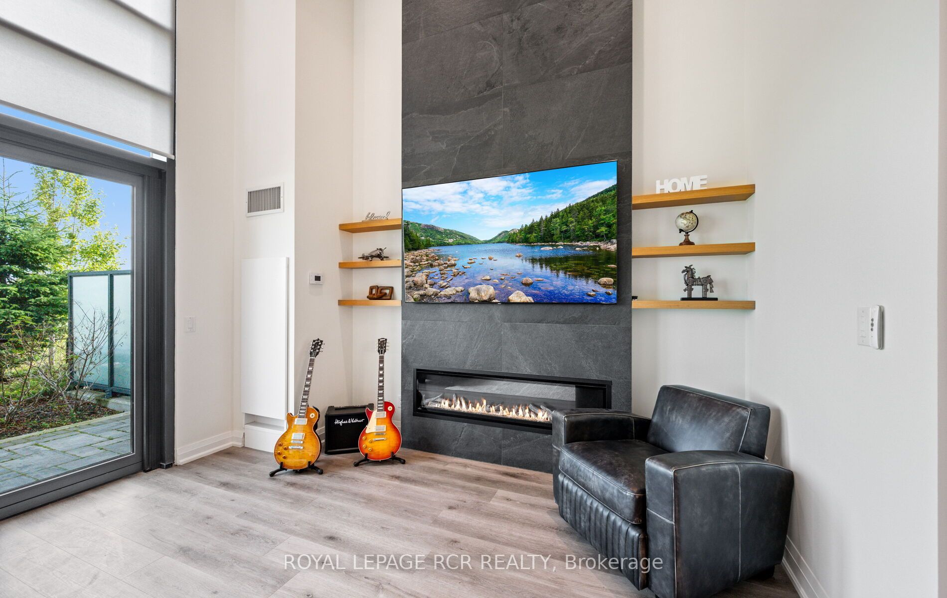 65 Yorkland Boulevard 107 Property Photo 10