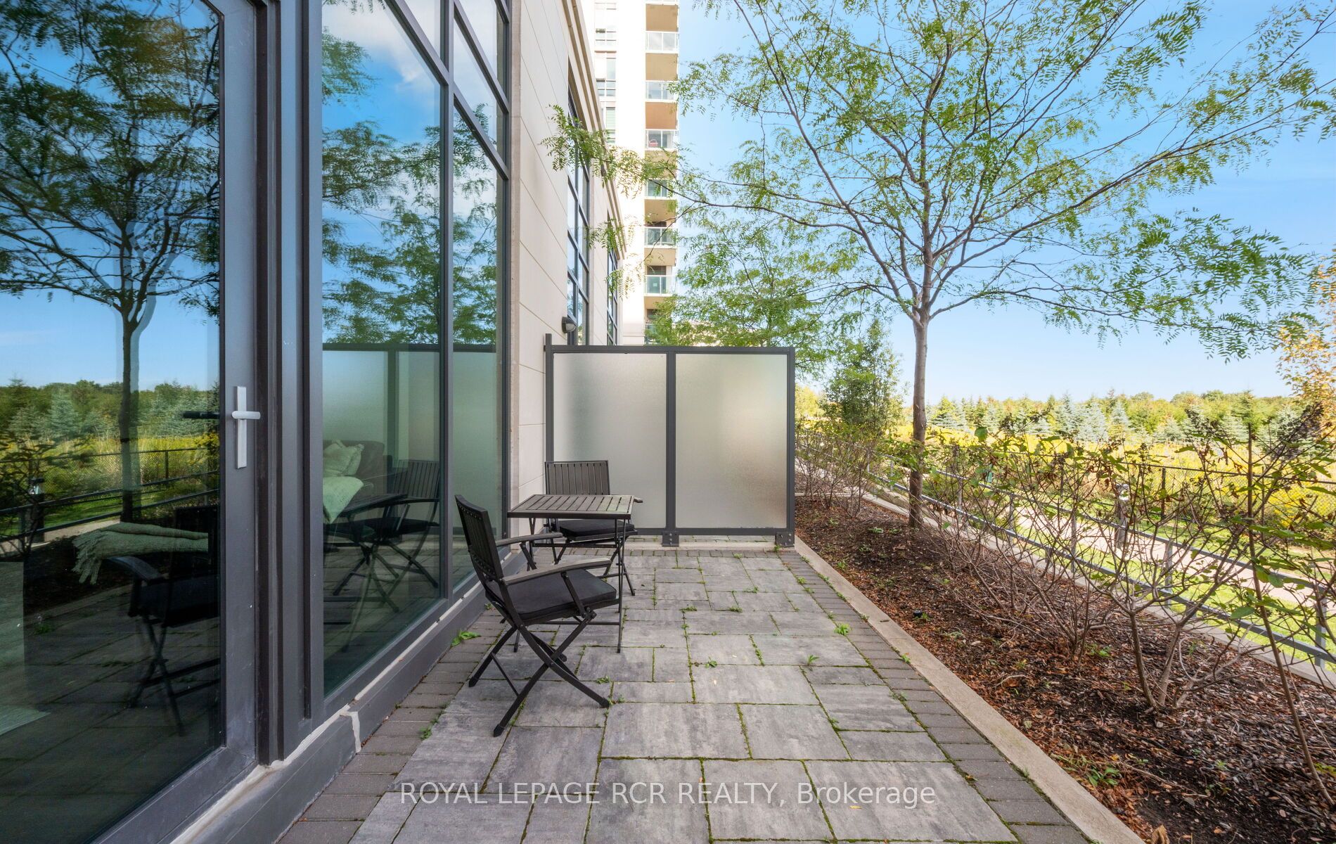 65 Yorkland Boulevard 107 Property Photo 24