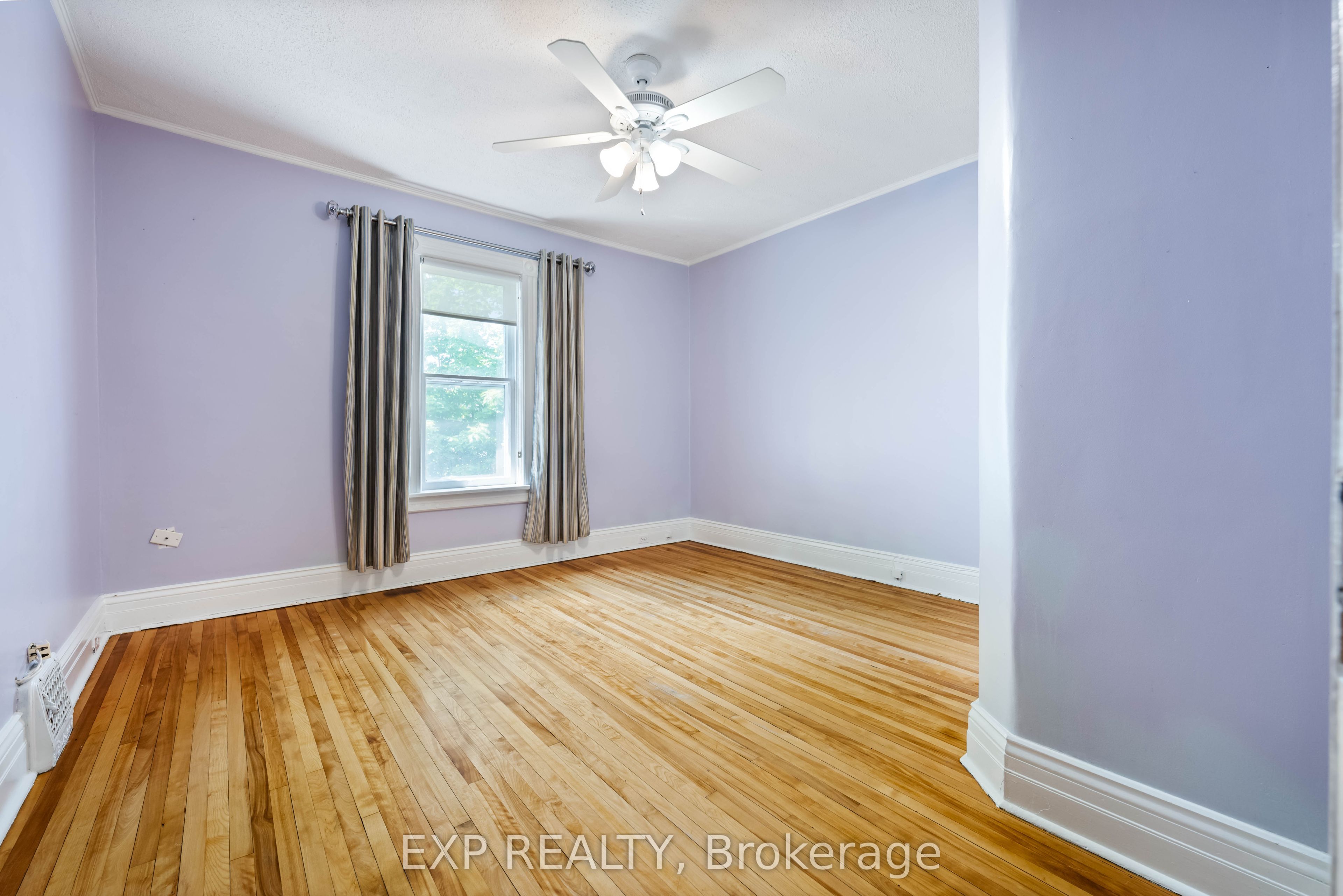 52 First Street Property Photo 19