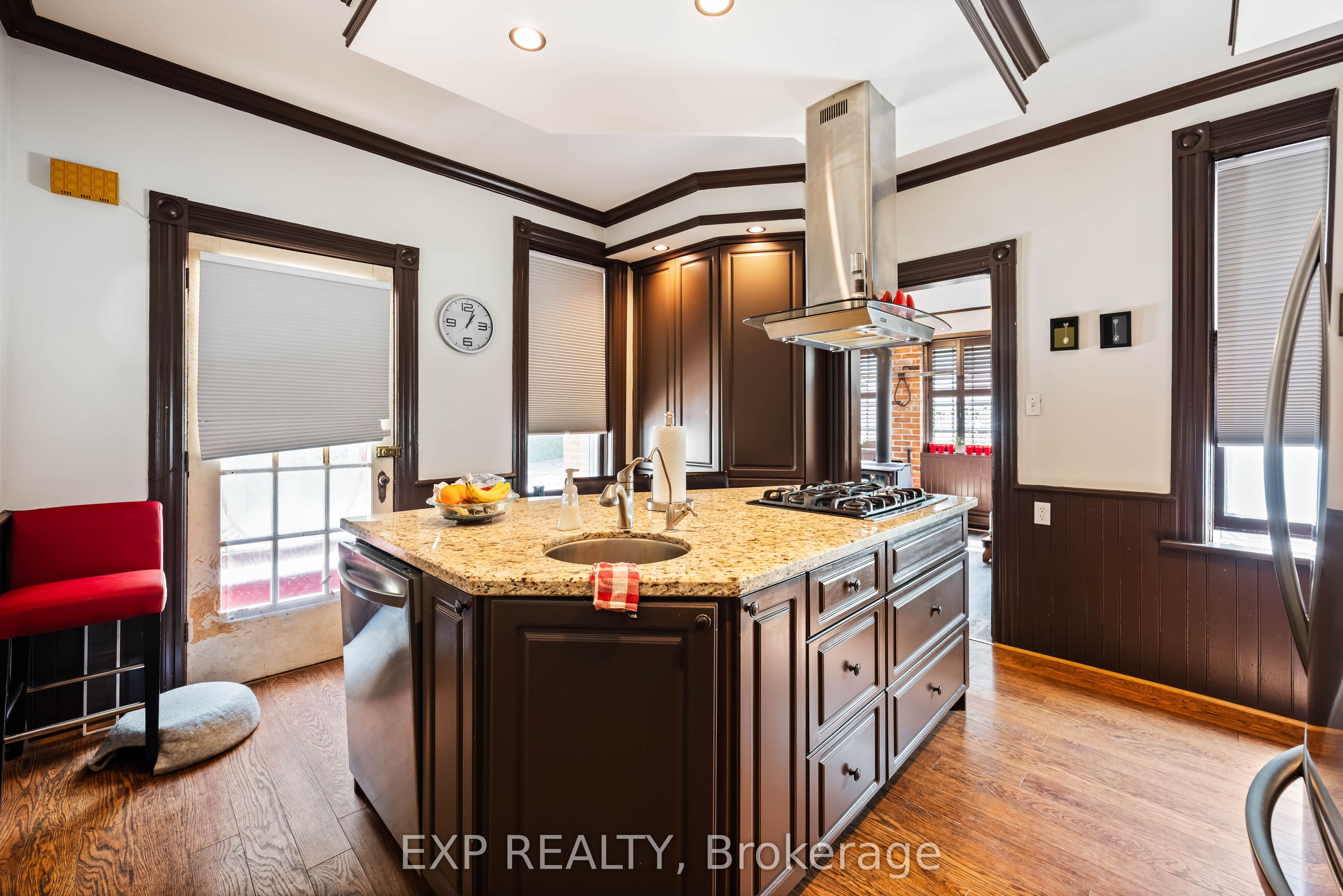 52 First Street Property Photo 29