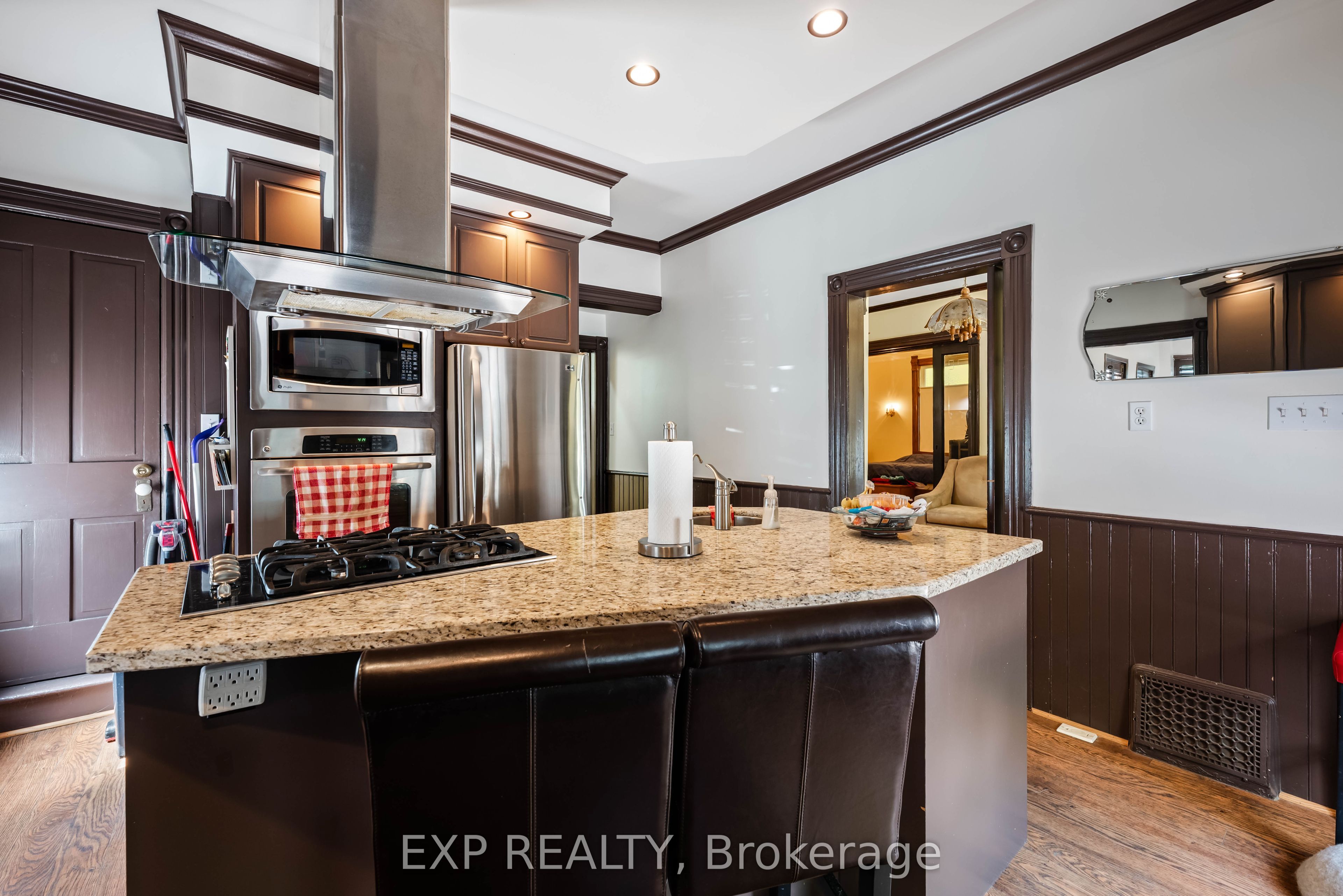 52 First Street Property Photo 30