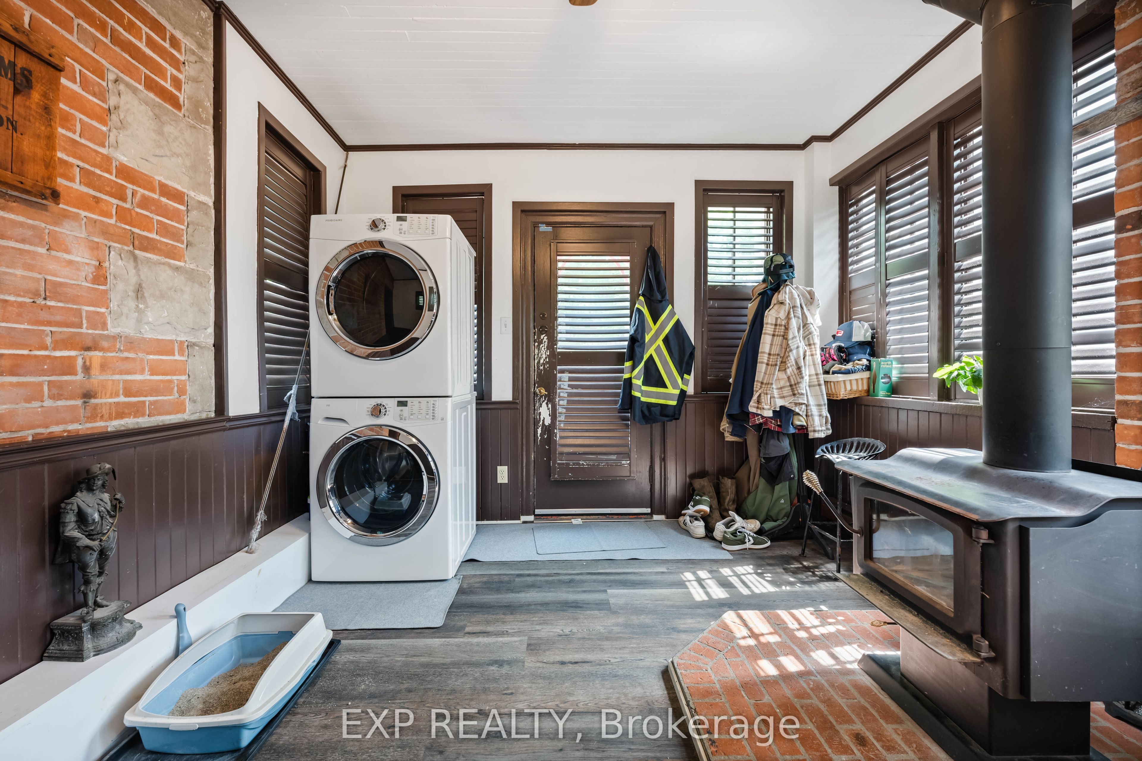 52 First Street Property Photo 32