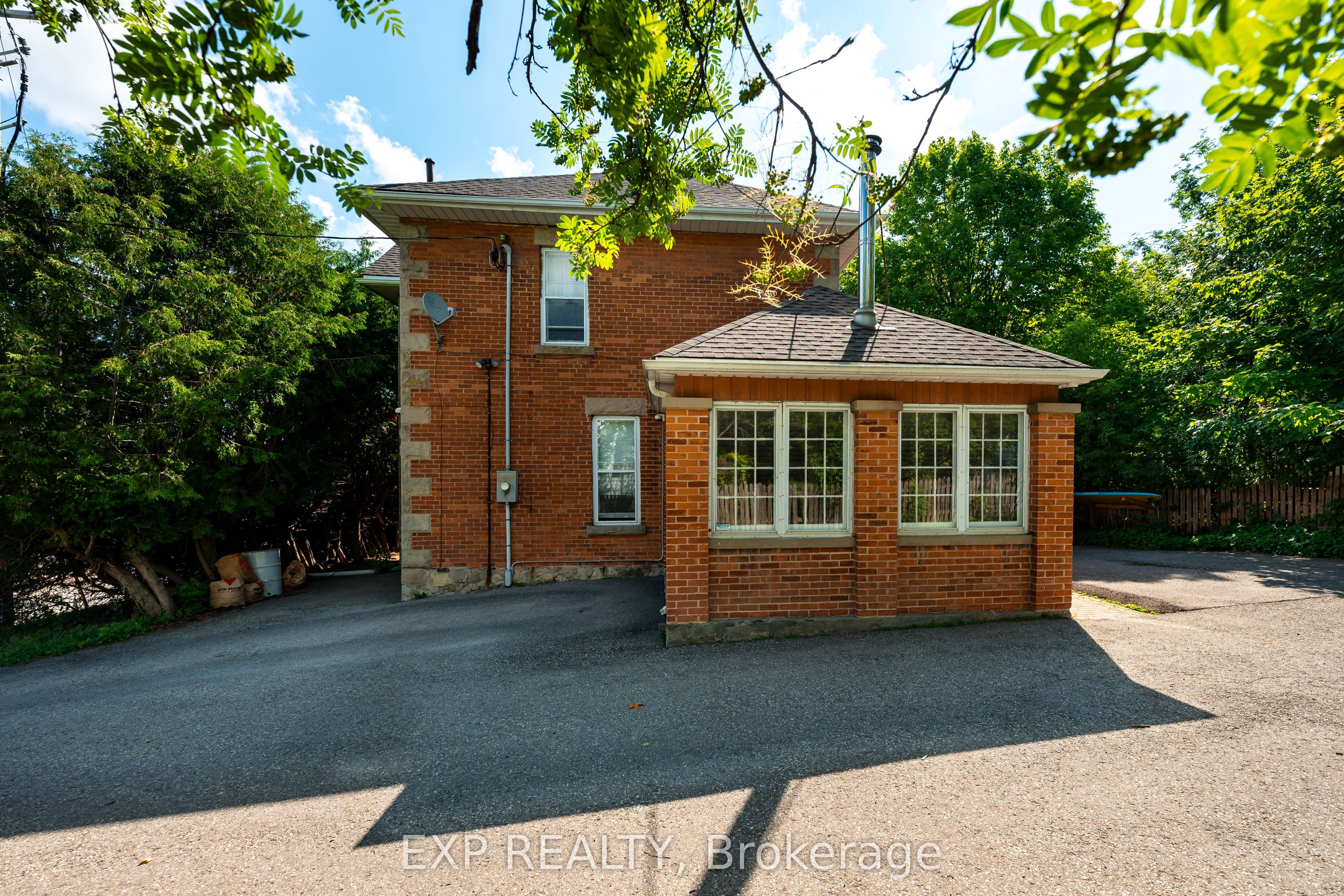 52 First Street Property Photo 43