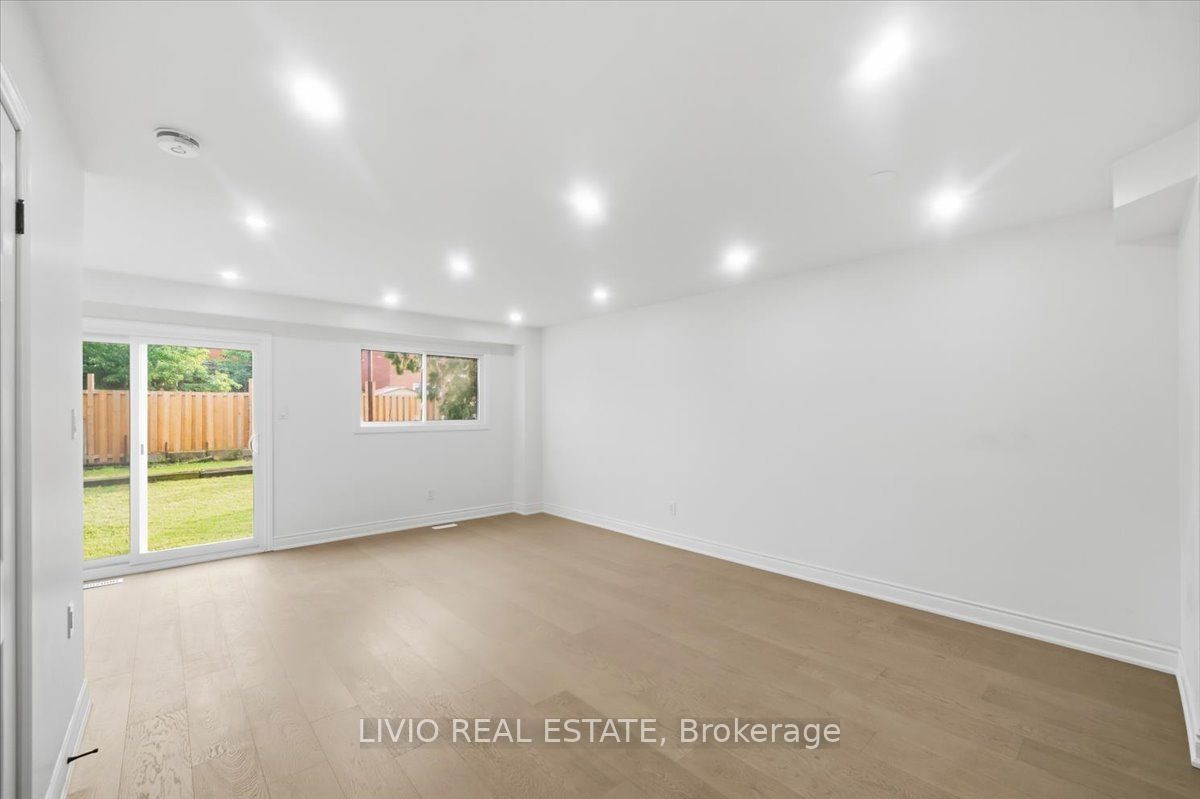 4002 Brandon Gate Drive Property Photo 12