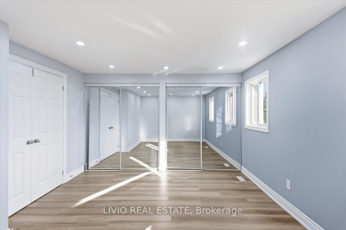 4002 Brandon Gate Drive Property Photo 15