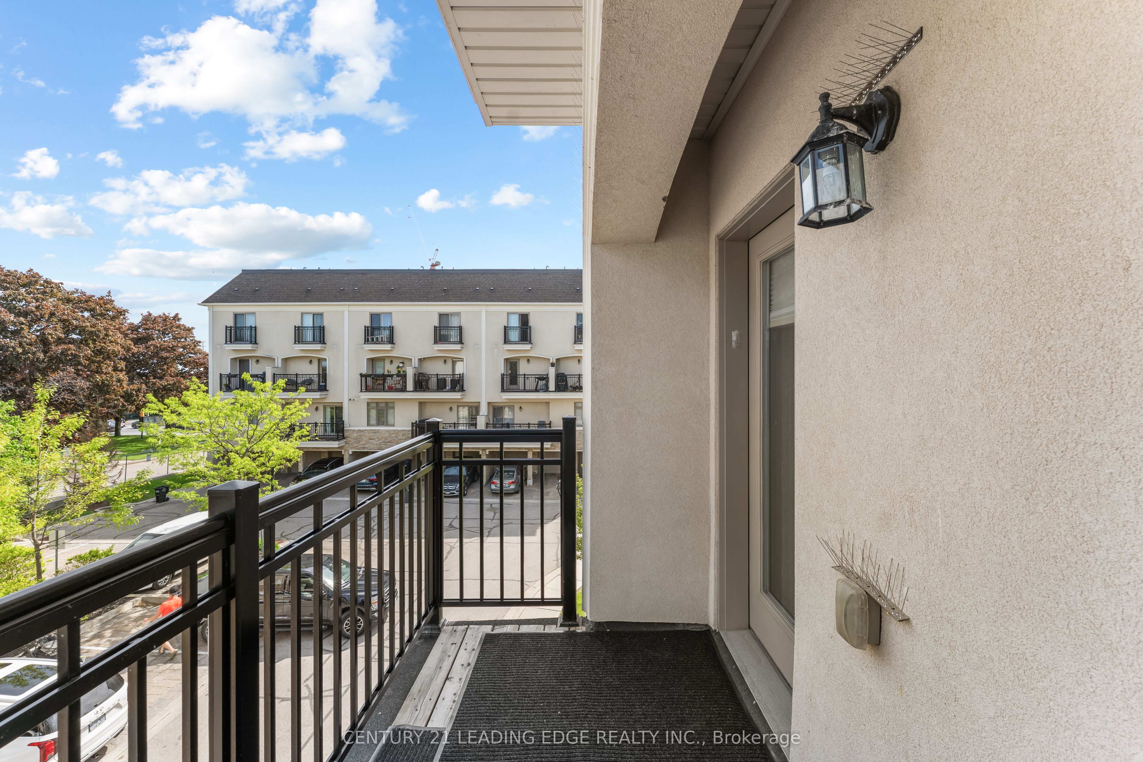 3077 Cawthra Road 18 Property Photo 17