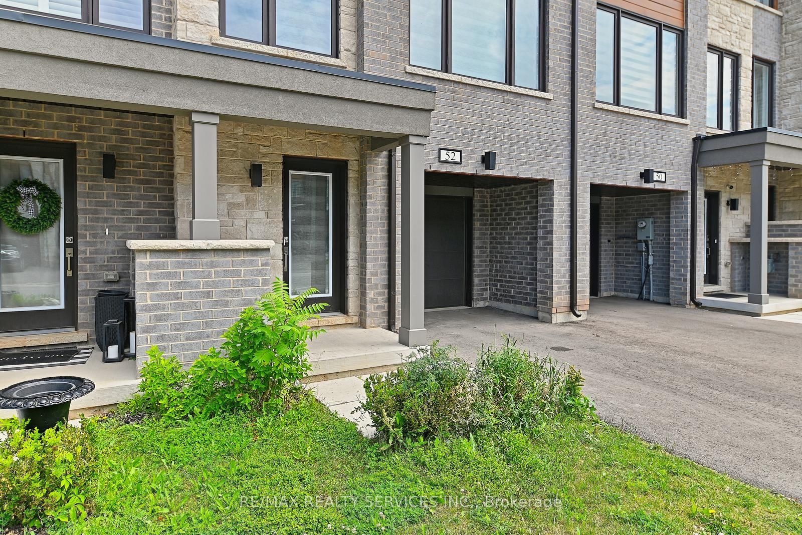 52 Humberstone Drive Property Photo 10