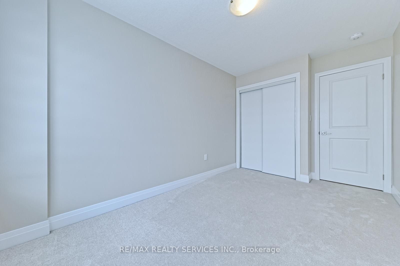 52 Humberstone Drive Property Photo 36