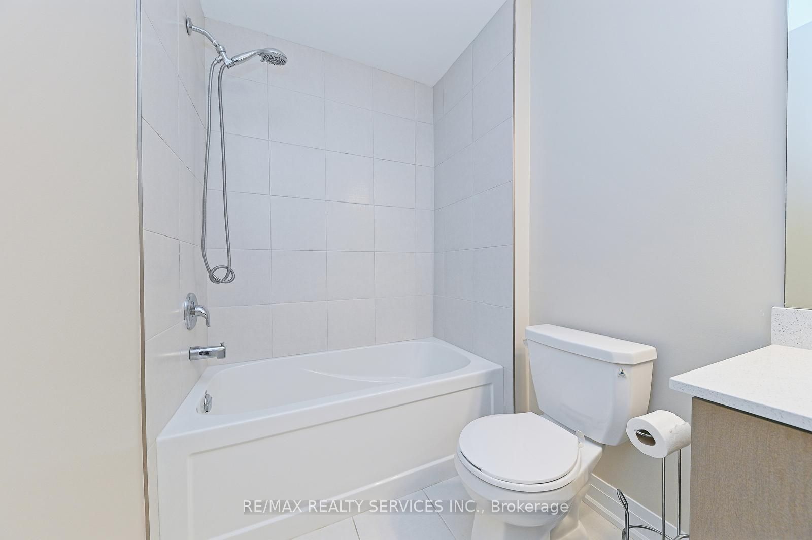52 Humberstone Drive Property Photo 37