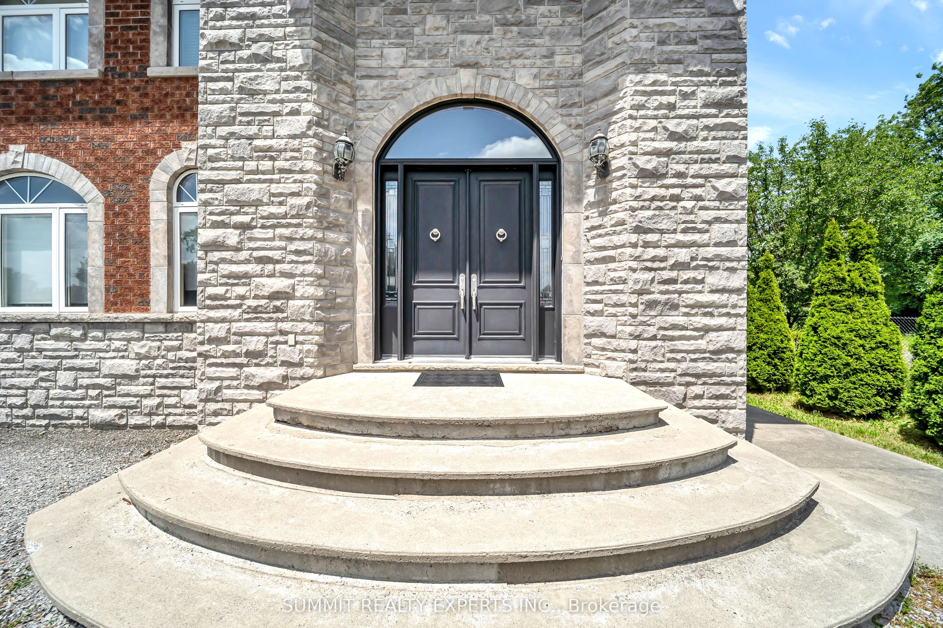 7728 Mayfield Road Property Photo 31