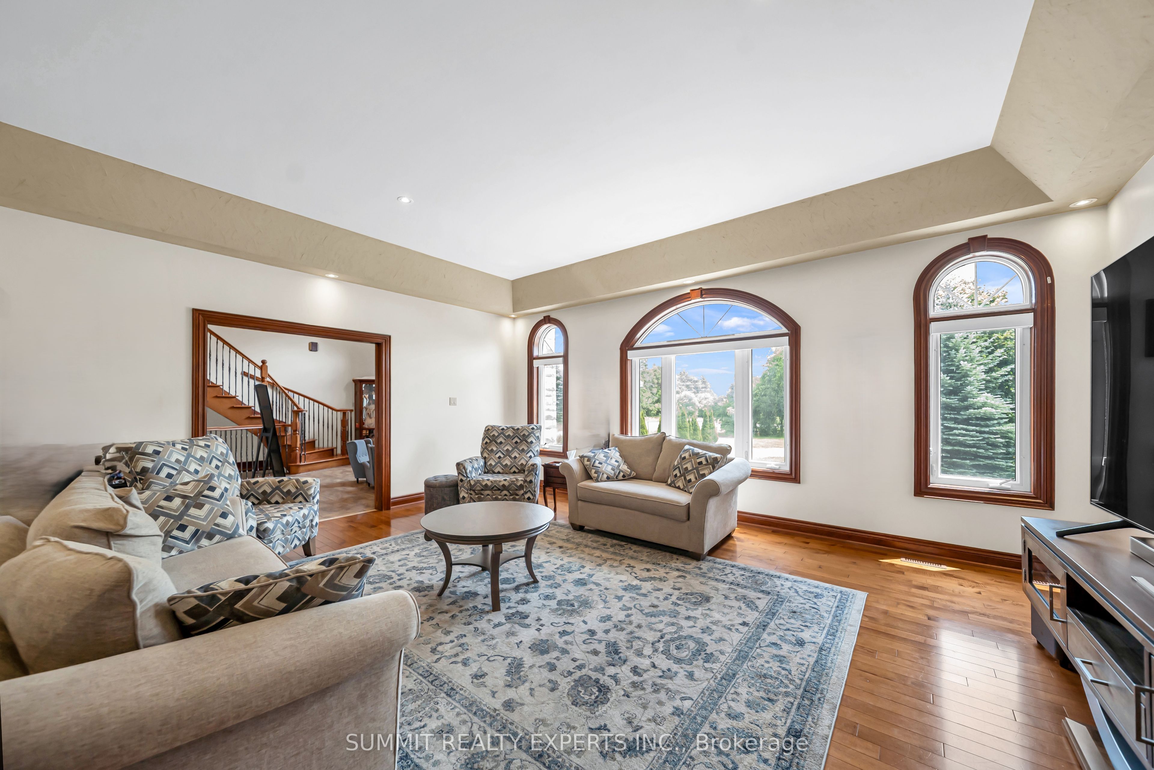 7728 Mayfield Road Property Photo 35