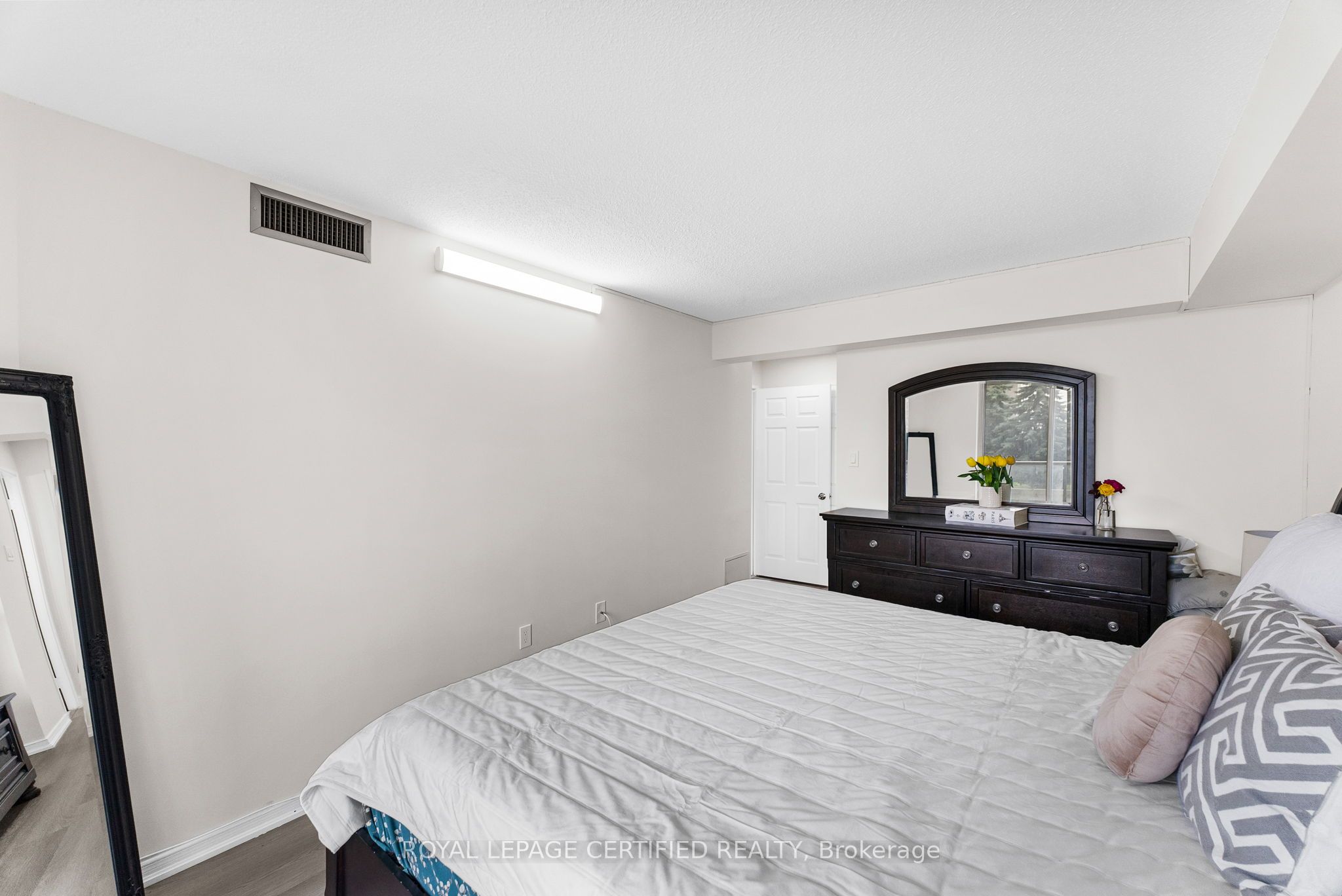700 Constellation Drive 210 Property Photo 19