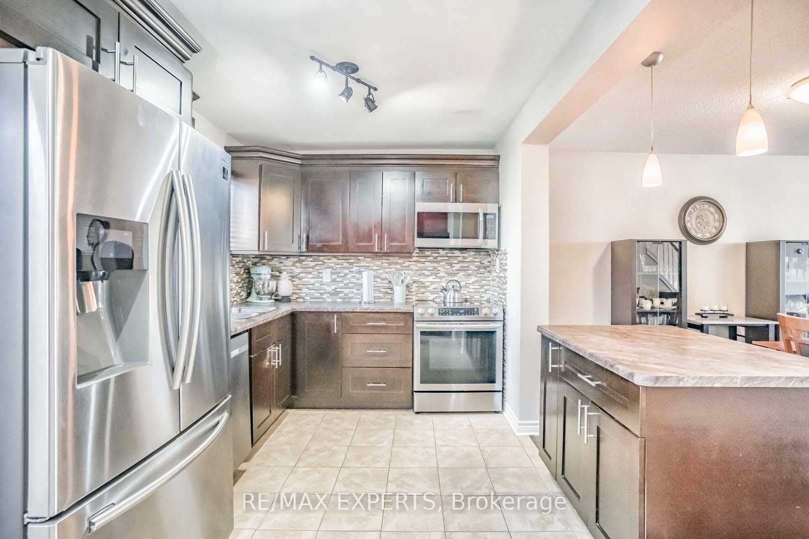 101 Morley Crescent Property Photo 12