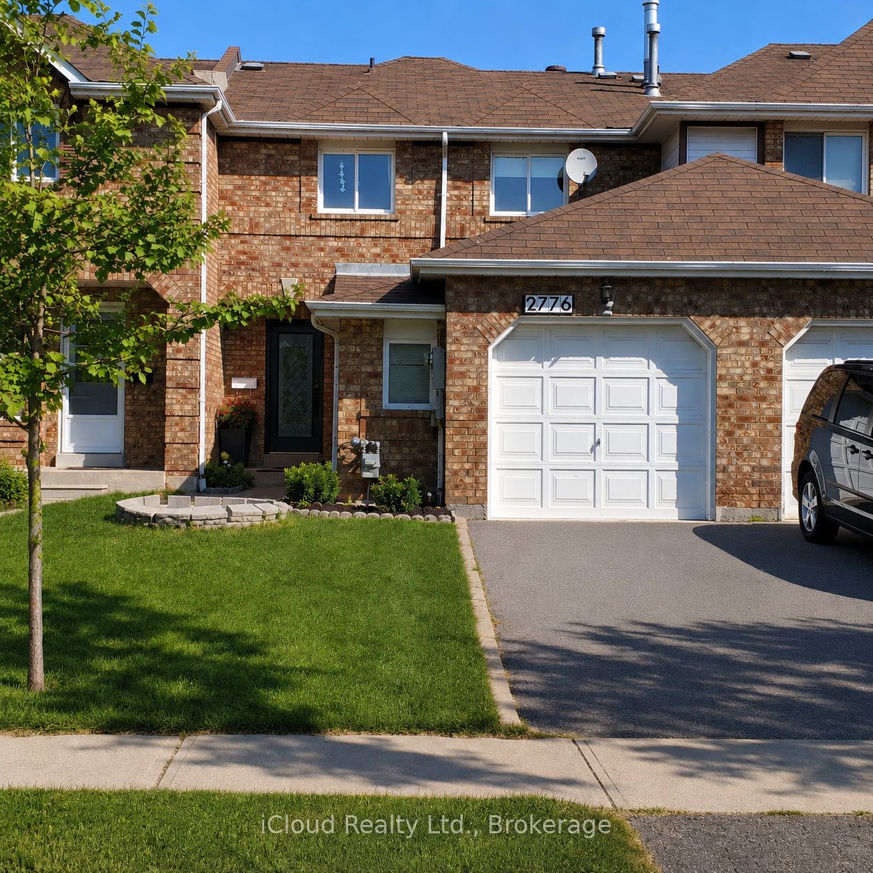 2776 Lindholm Crescent Property Photo 1