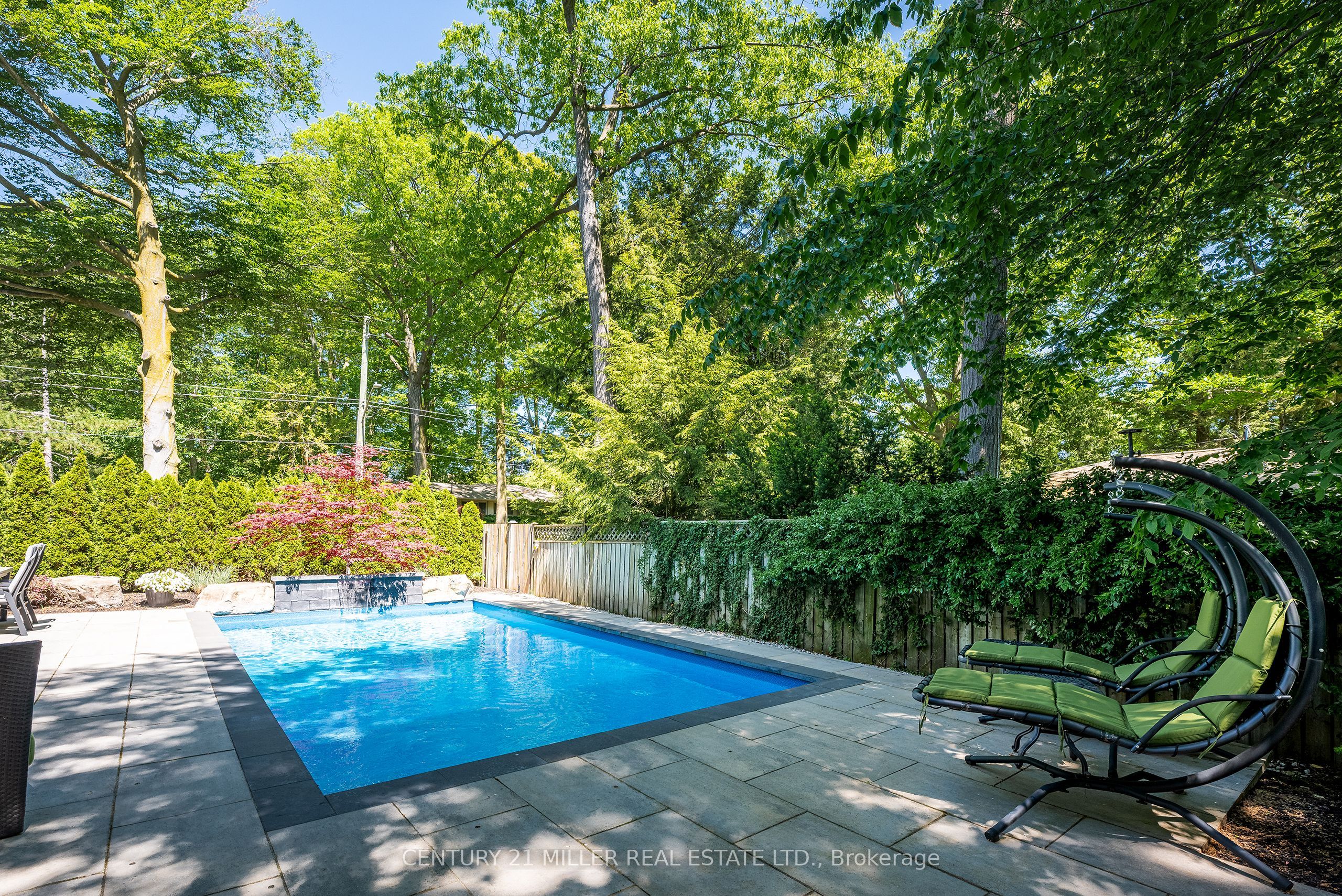 376 Wedgewood Drive Property Photo 45