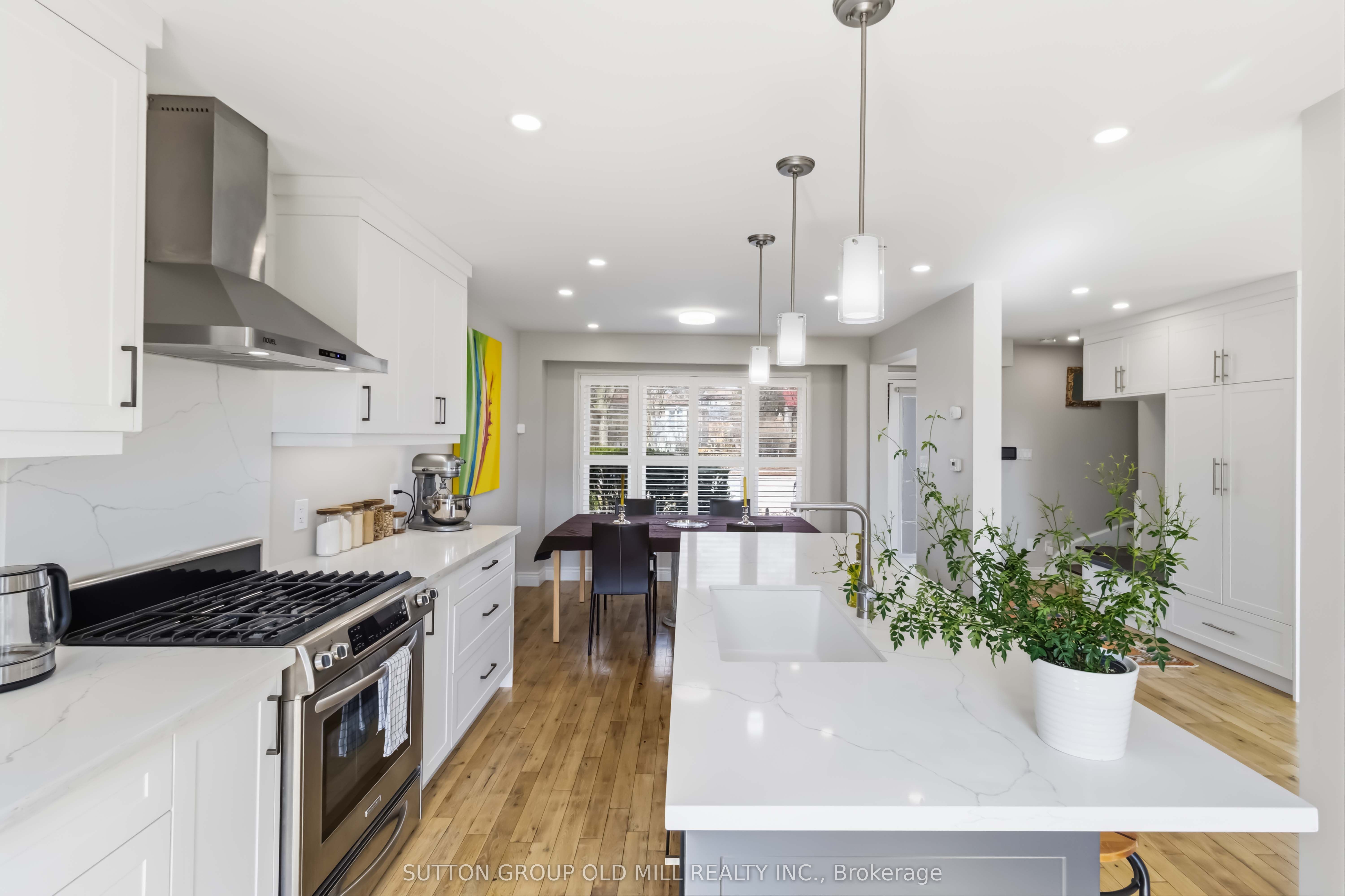 2811 Constable Road Property Photo 6
