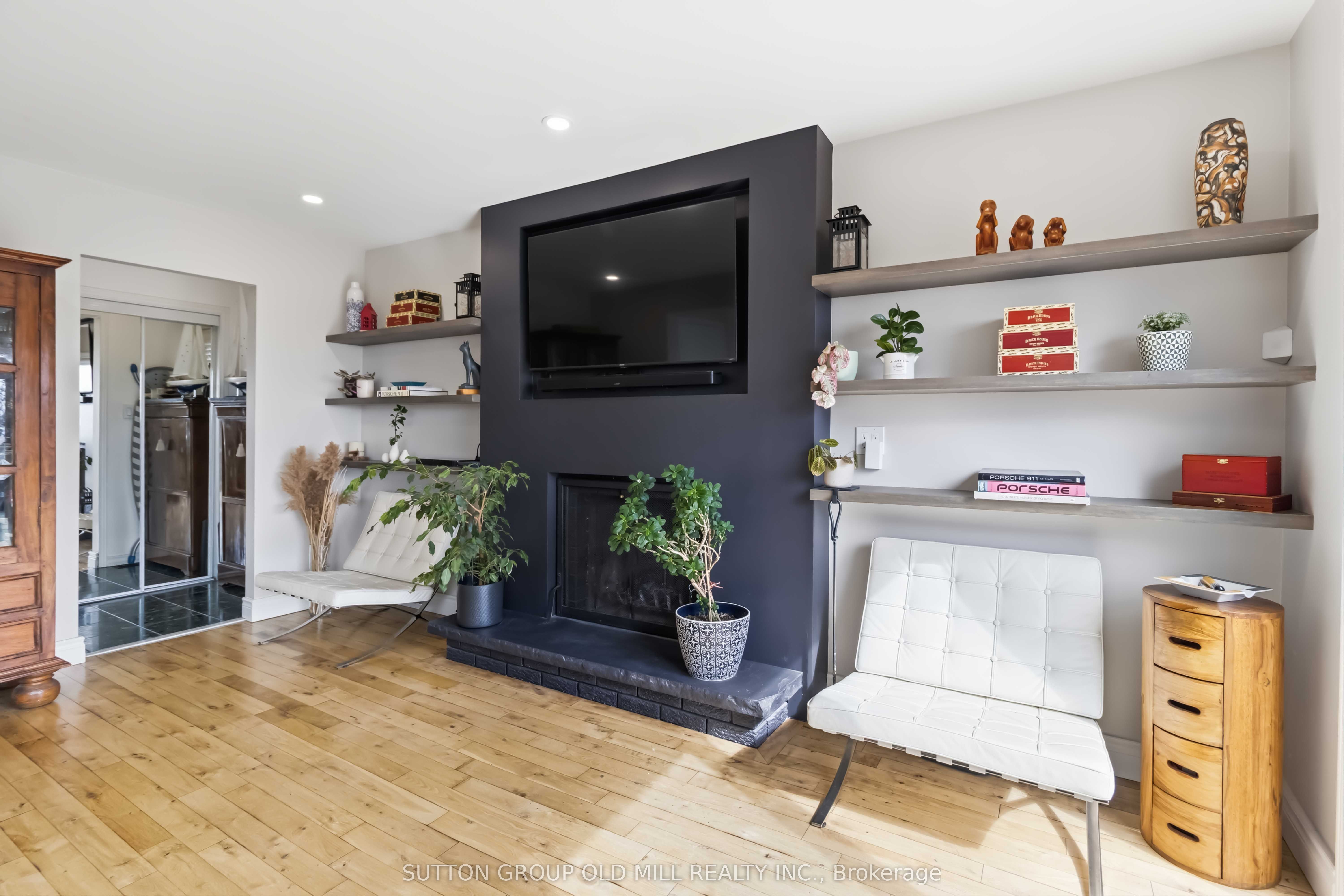 2811 Constable Road Property Photo 12