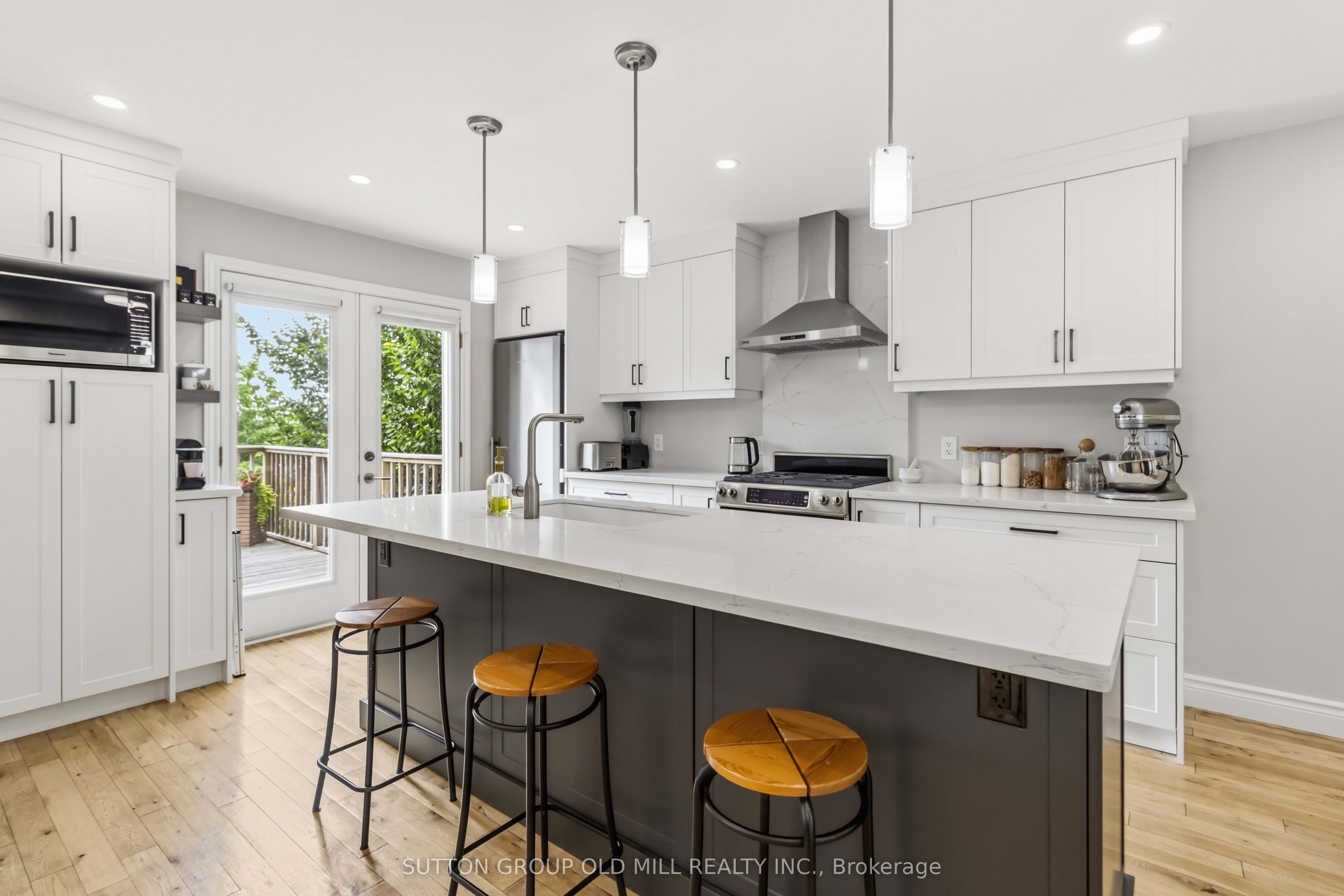 2811 Constable Road Property Photo 13