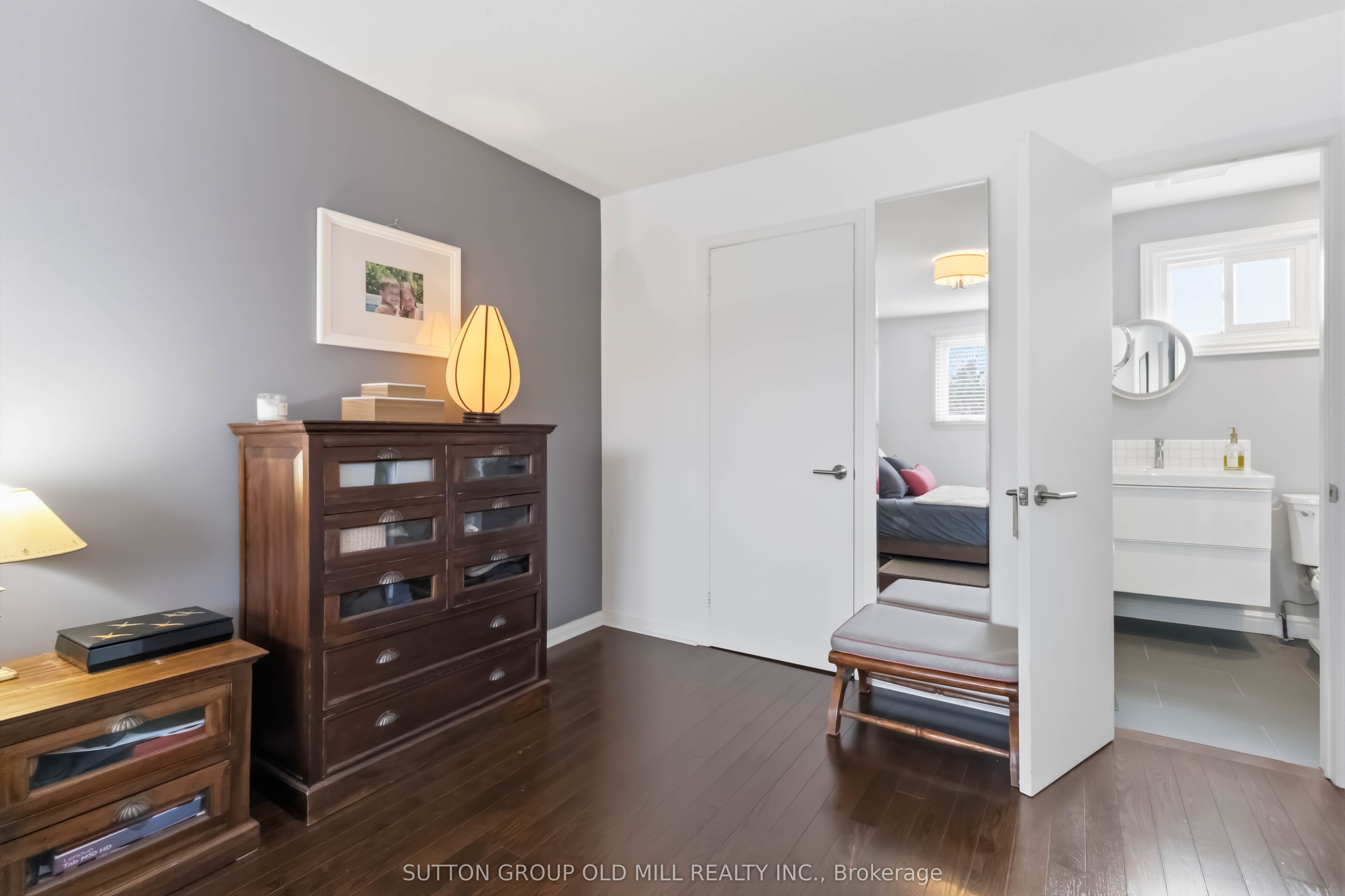 2811 Constable Road Property Photo 19