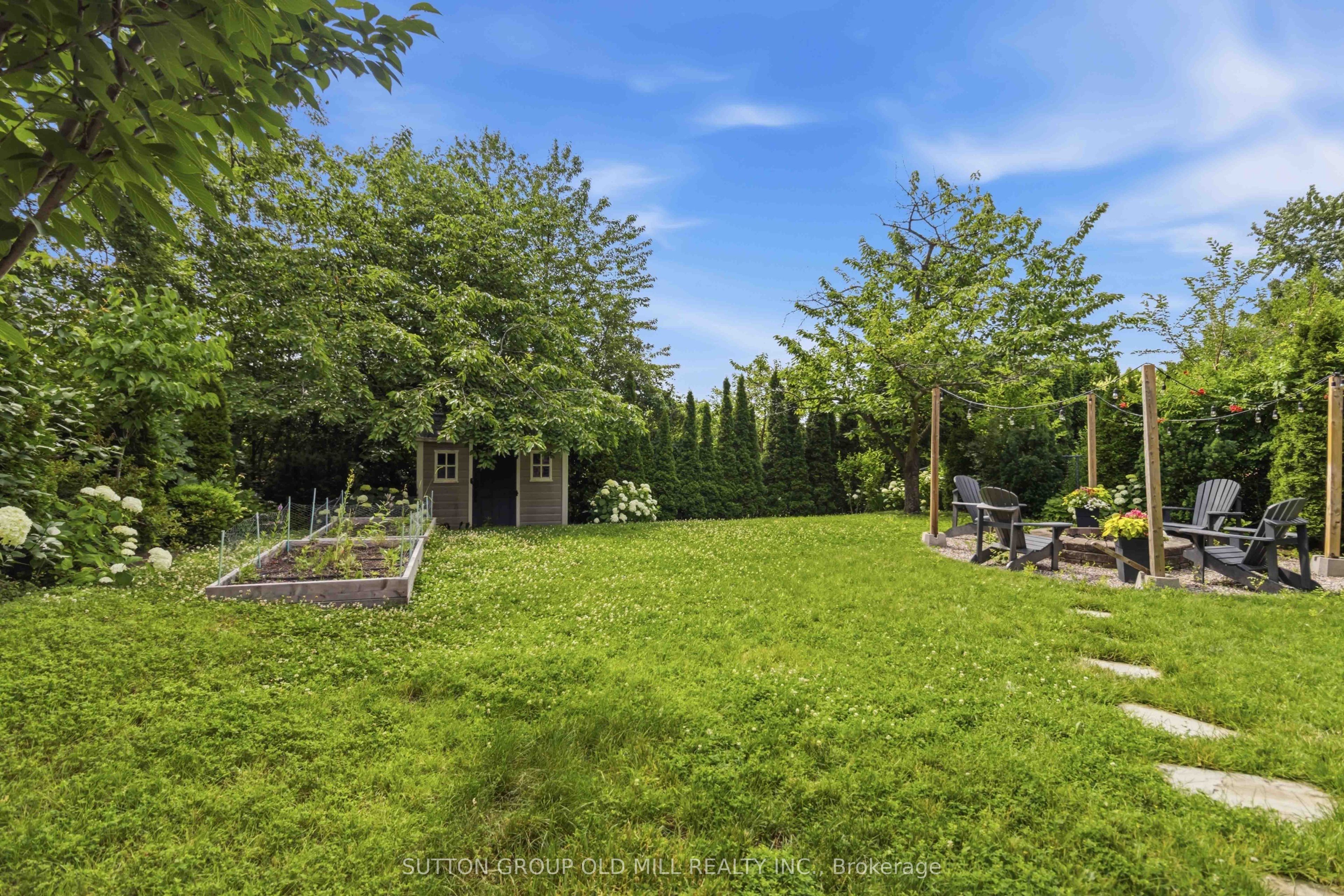 2811 Constable Road Property Photo 32