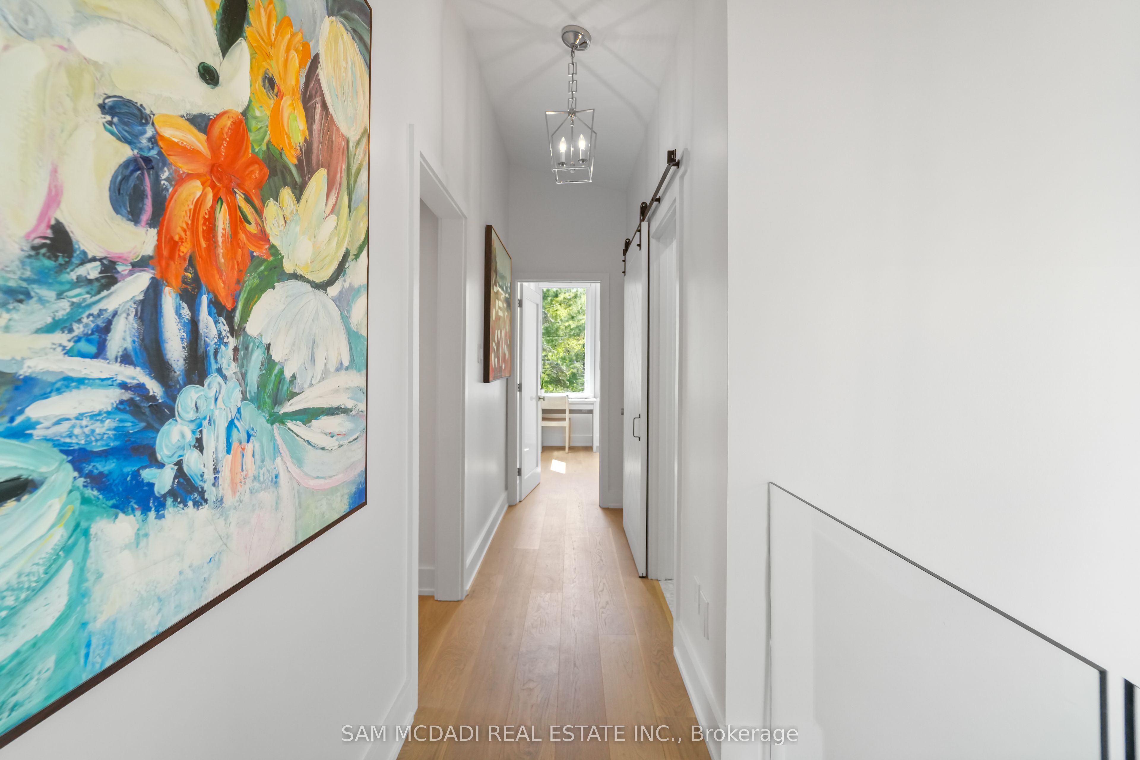 1273 Queen Victoria Avenue Property Photo 23