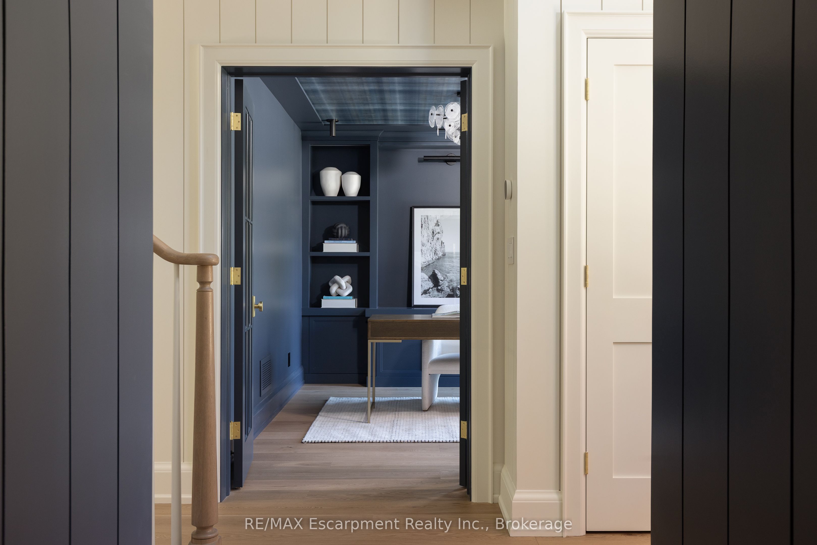 130 Edgecliffe Place Property Photo 18