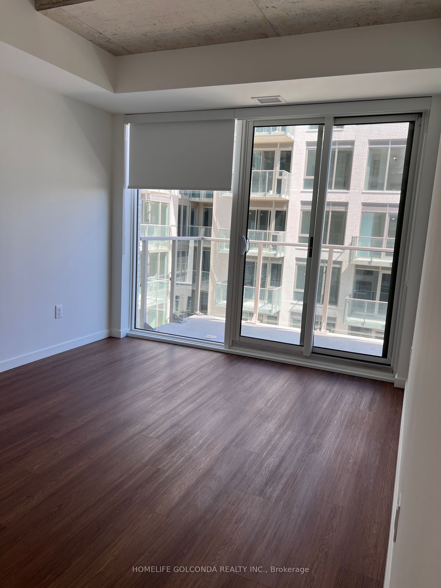 689 The Queensway Way 506 Property Photo 12