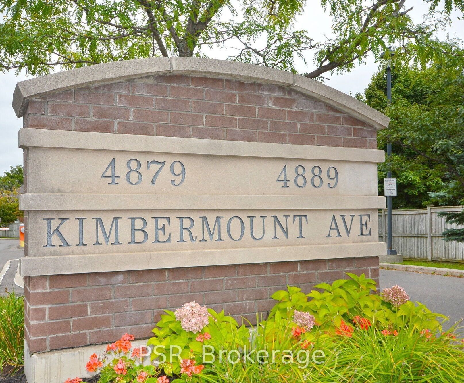 4889 Kimbermount Avenue Ph10 Property Photo 3