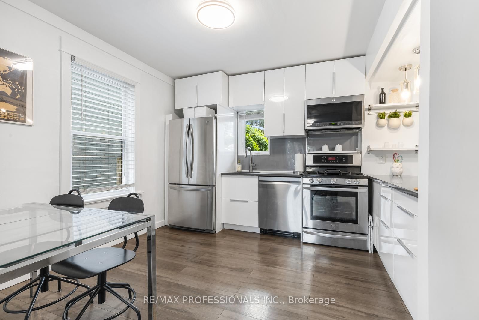 52 Third Street Property Photo 11