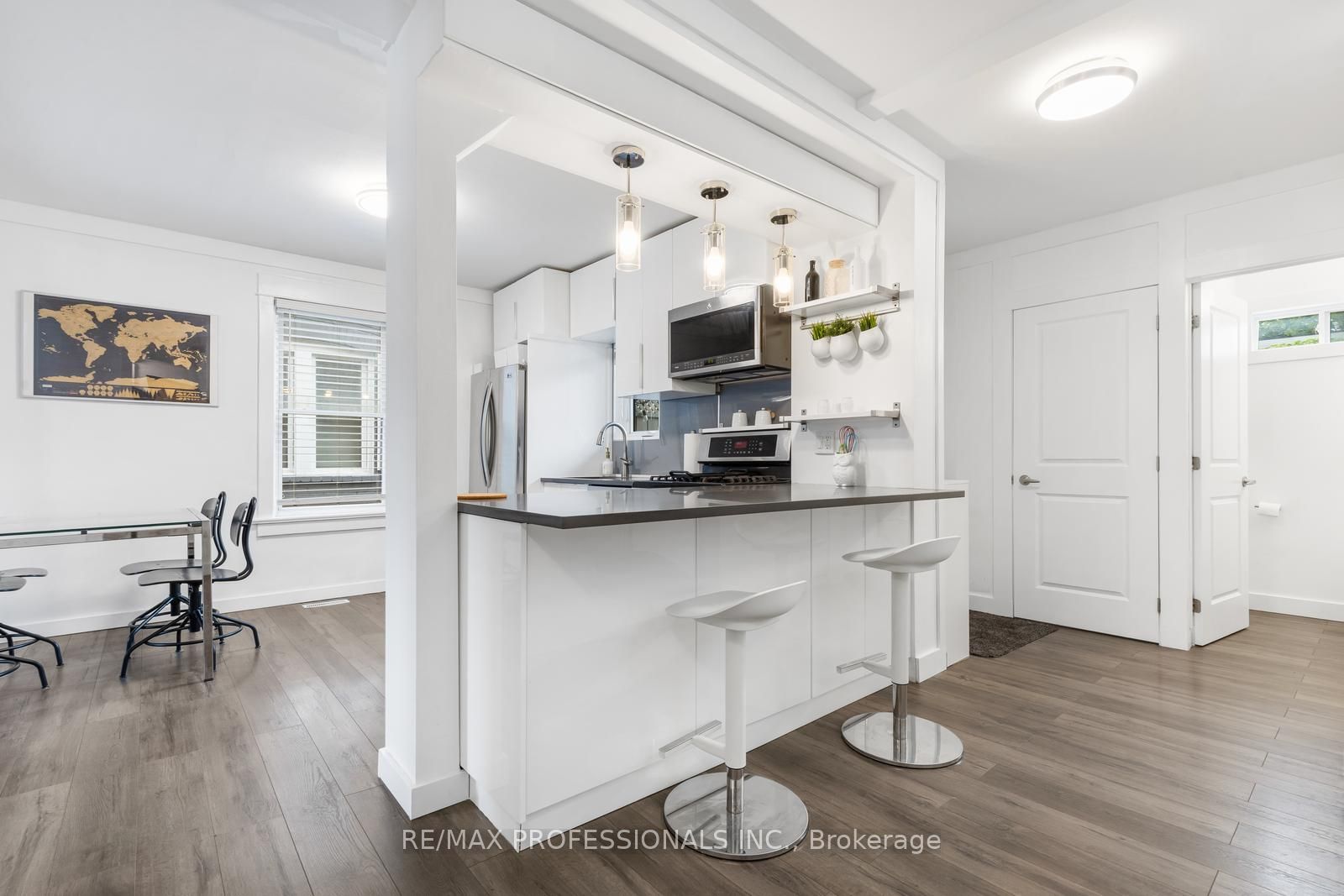52 Third Street Property Photo 15