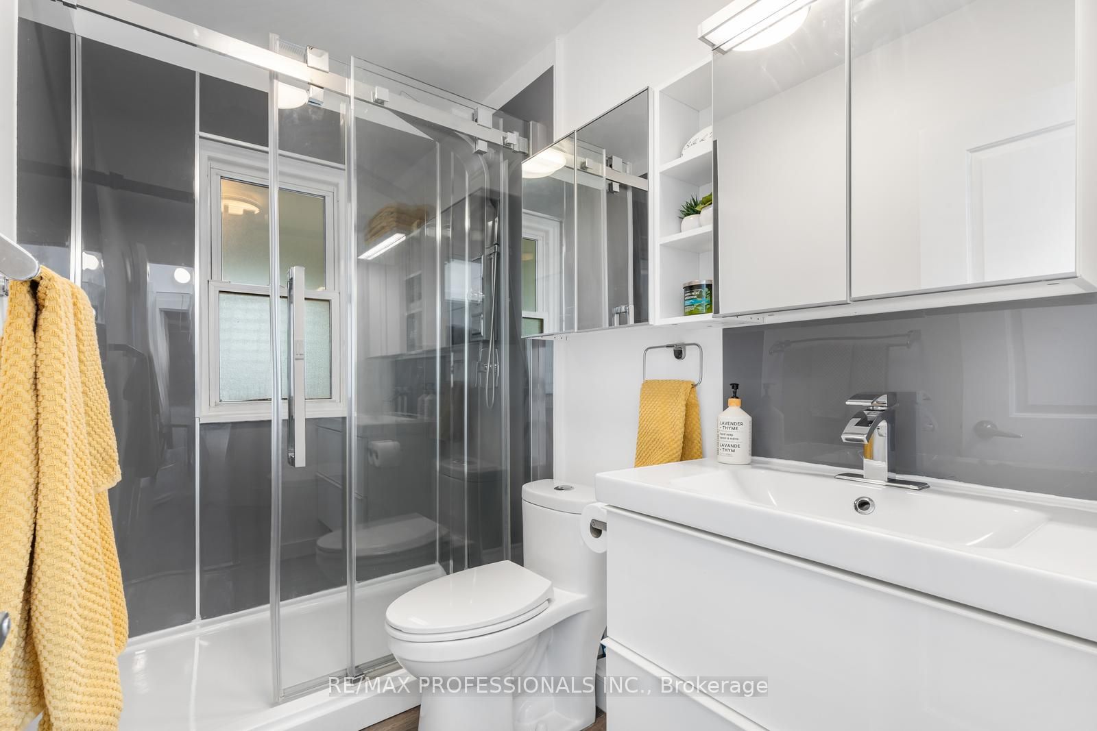 52 Third Street Property Photo 28
