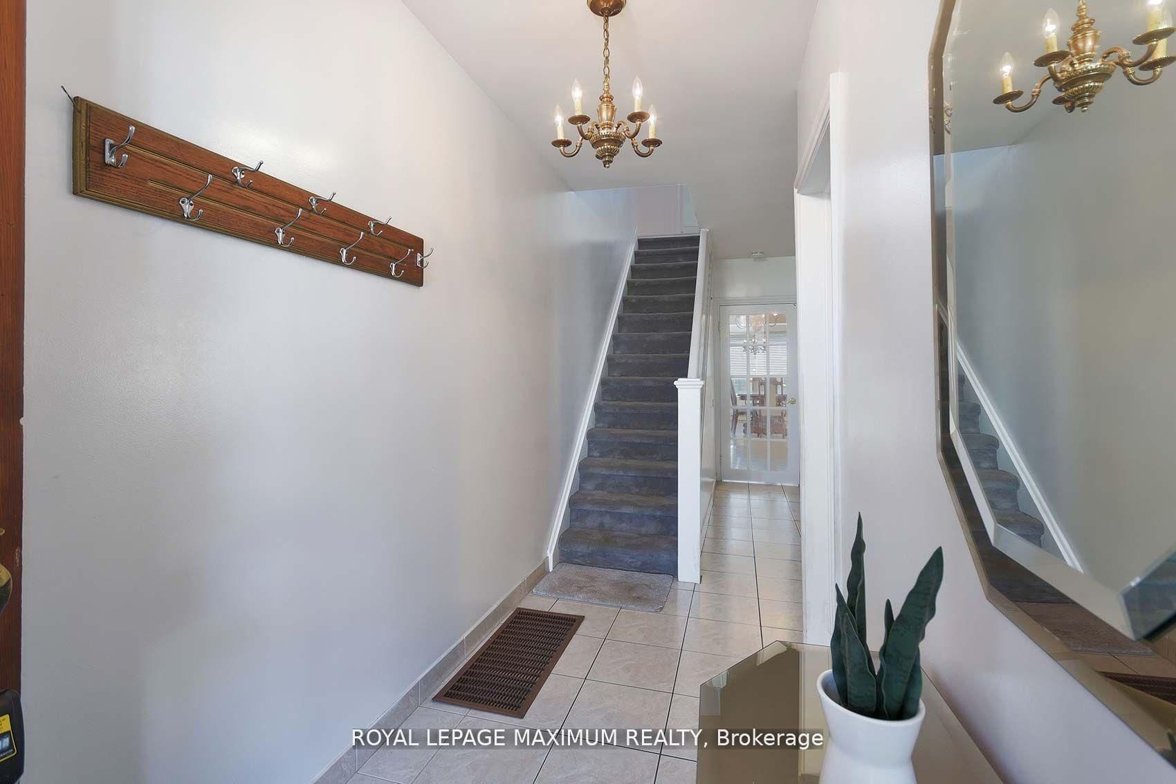 245 Belgravia Avenue Property Photo 10